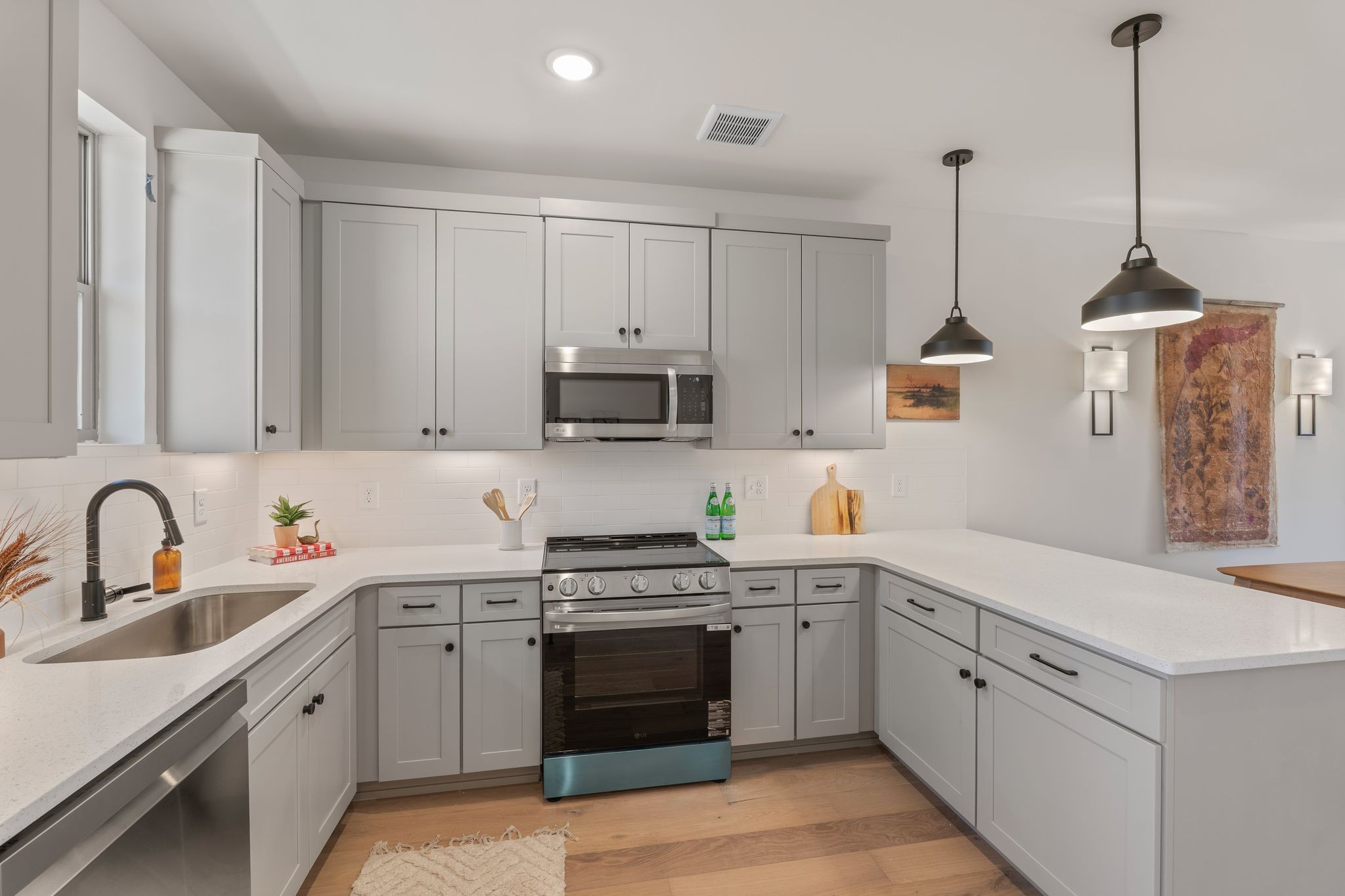 145 Whitsett Rd Unit: 25