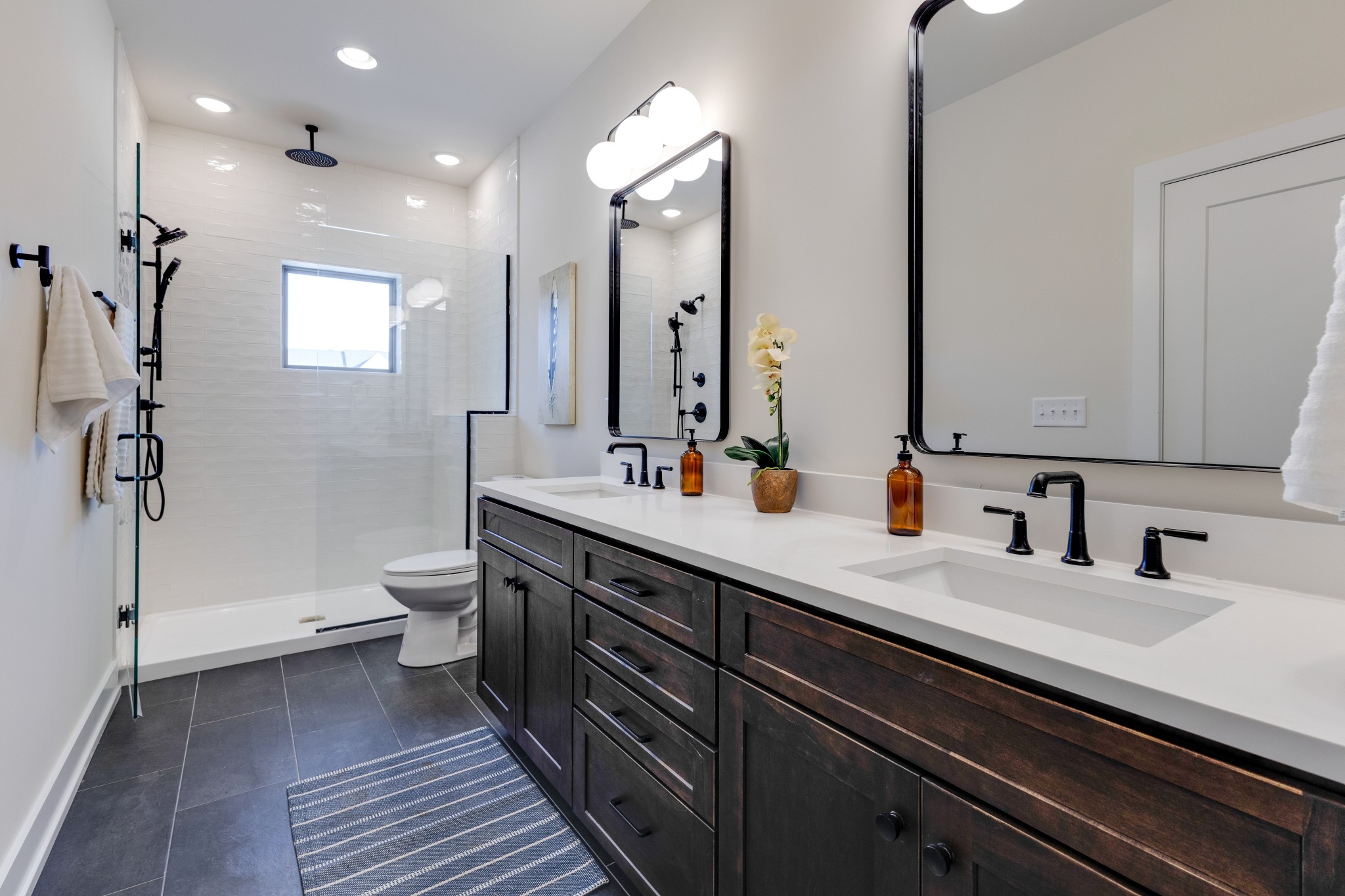 145 Whitsett Rd Unit: 28