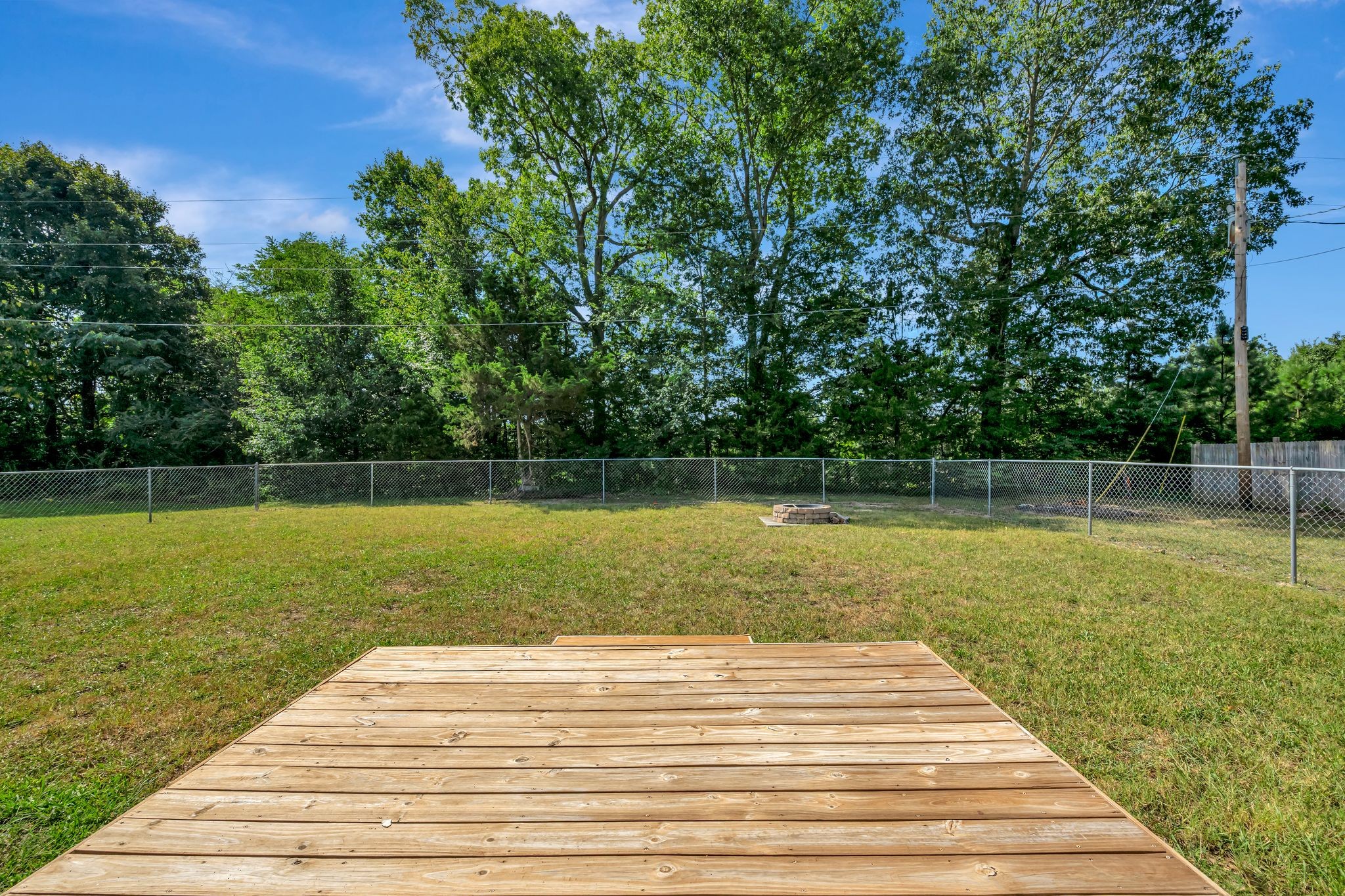 806 Highway 70, E