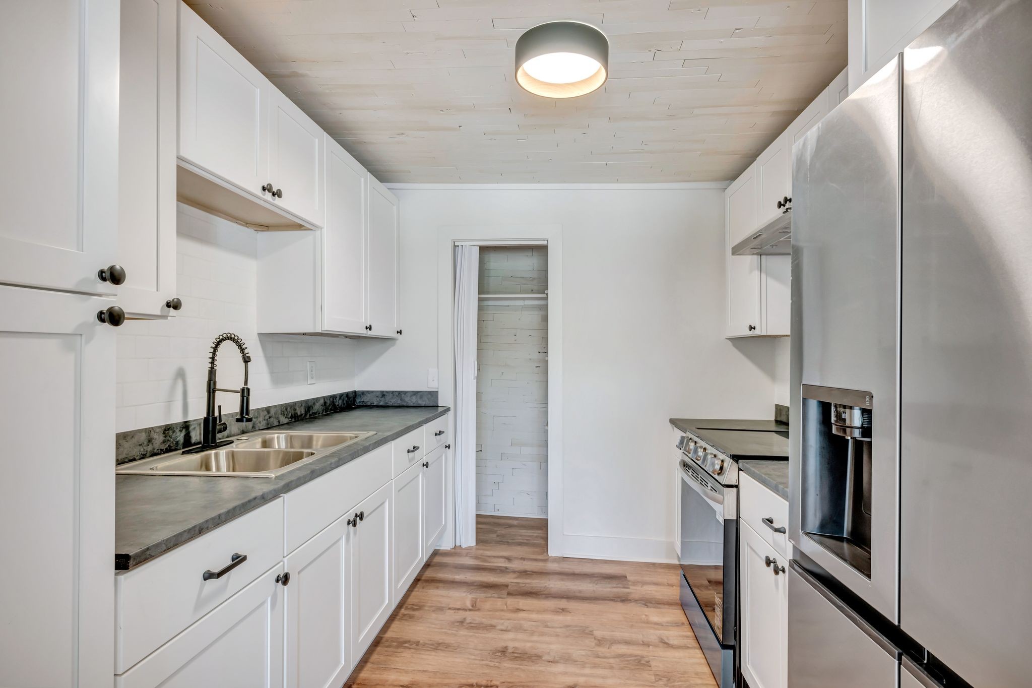 806 Highway 70, E