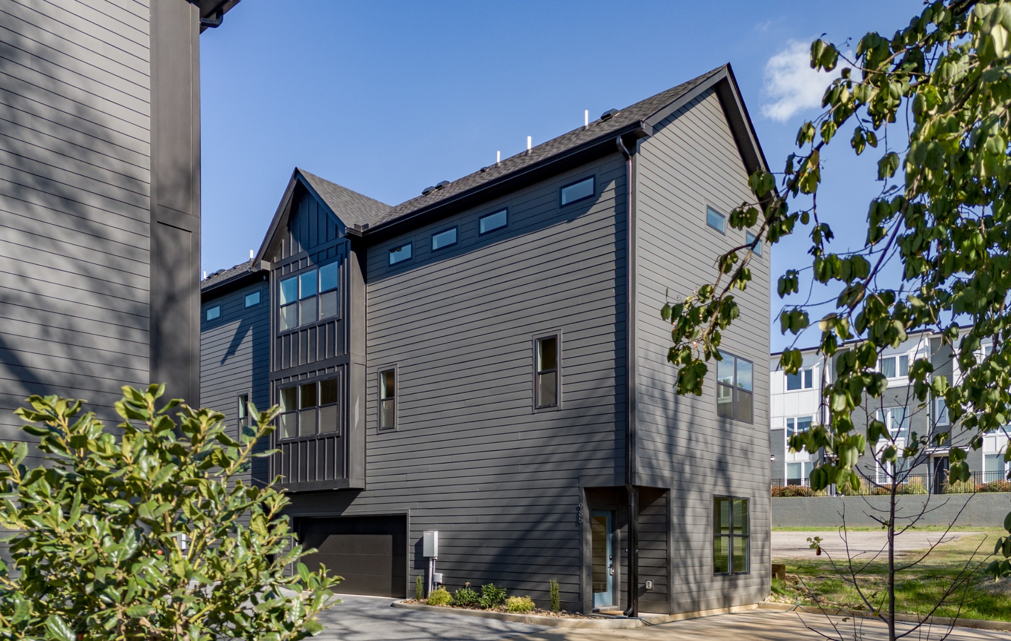 985 Dozier Pl Unit: 11