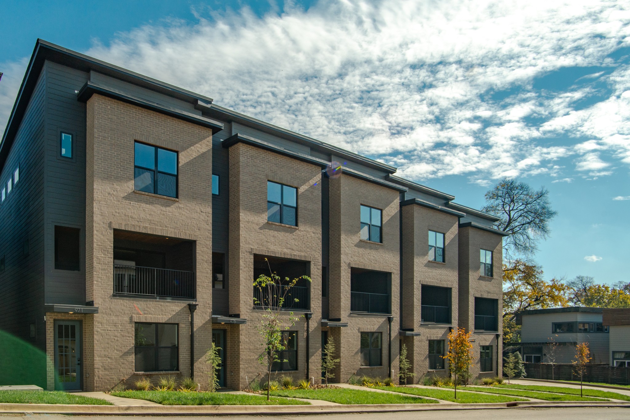 981 Dozier Pl Unit: 2