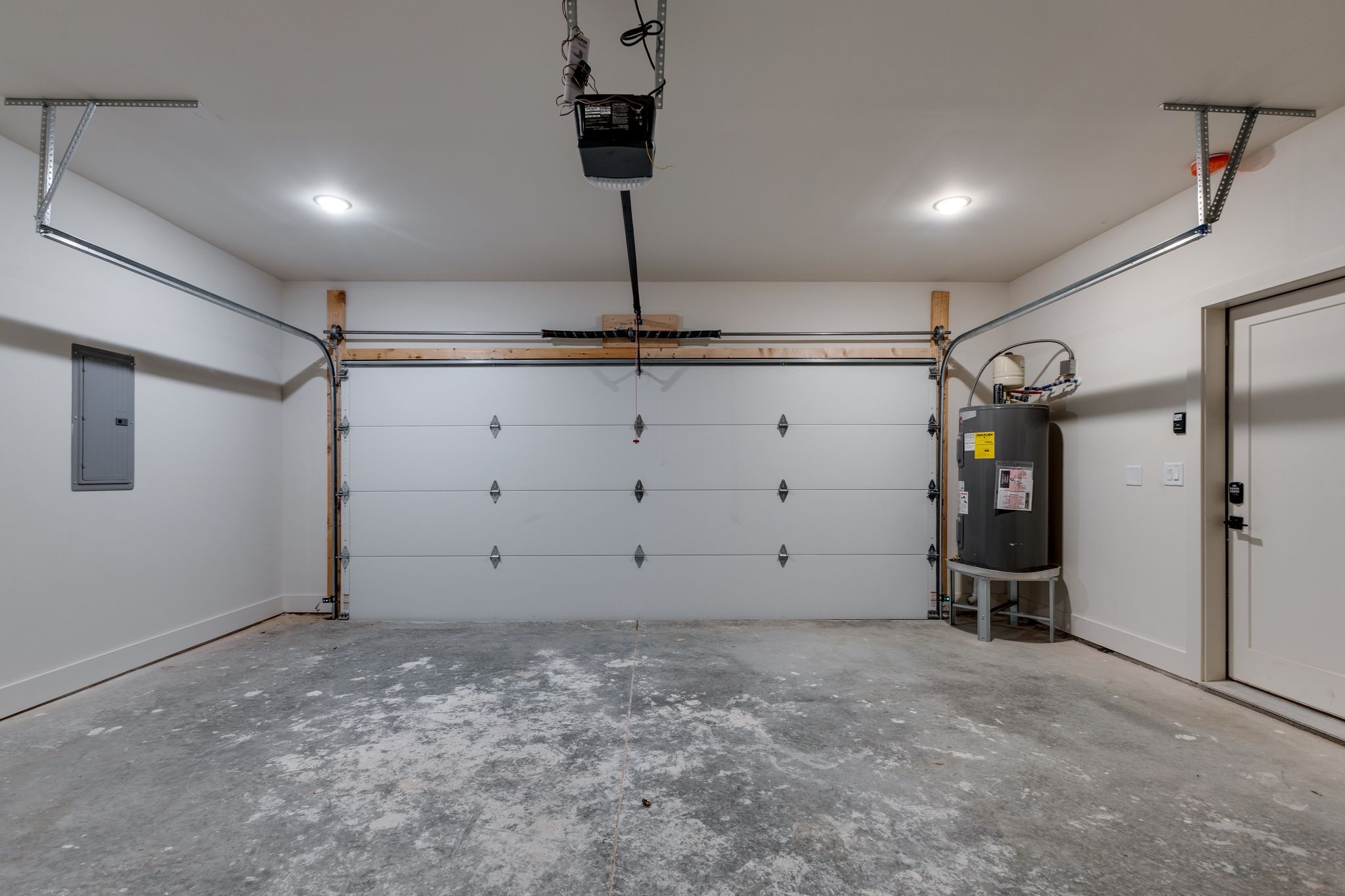 1038 E Trinity Ln Unit: 7