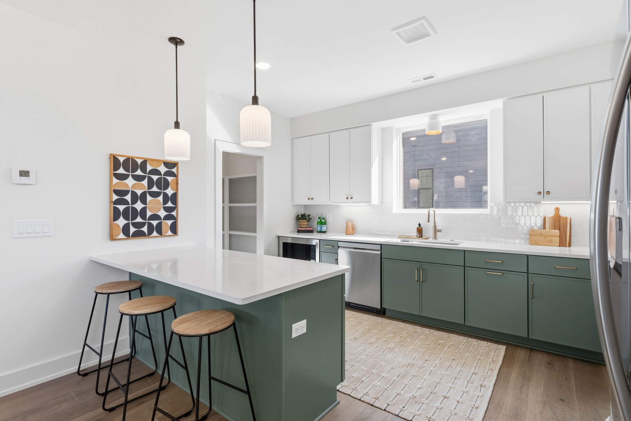 977 Dozier Pl Unit: 3