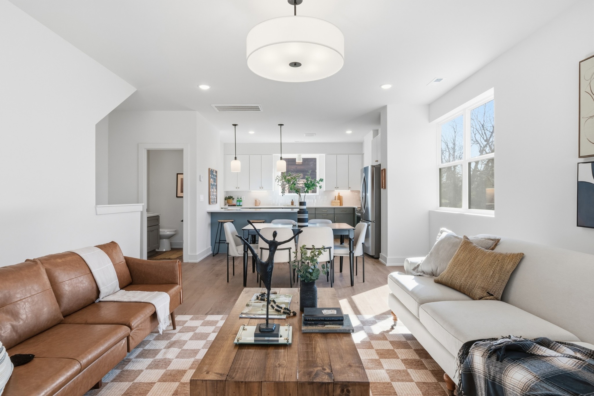 977 Dozier Pl Unit: 3