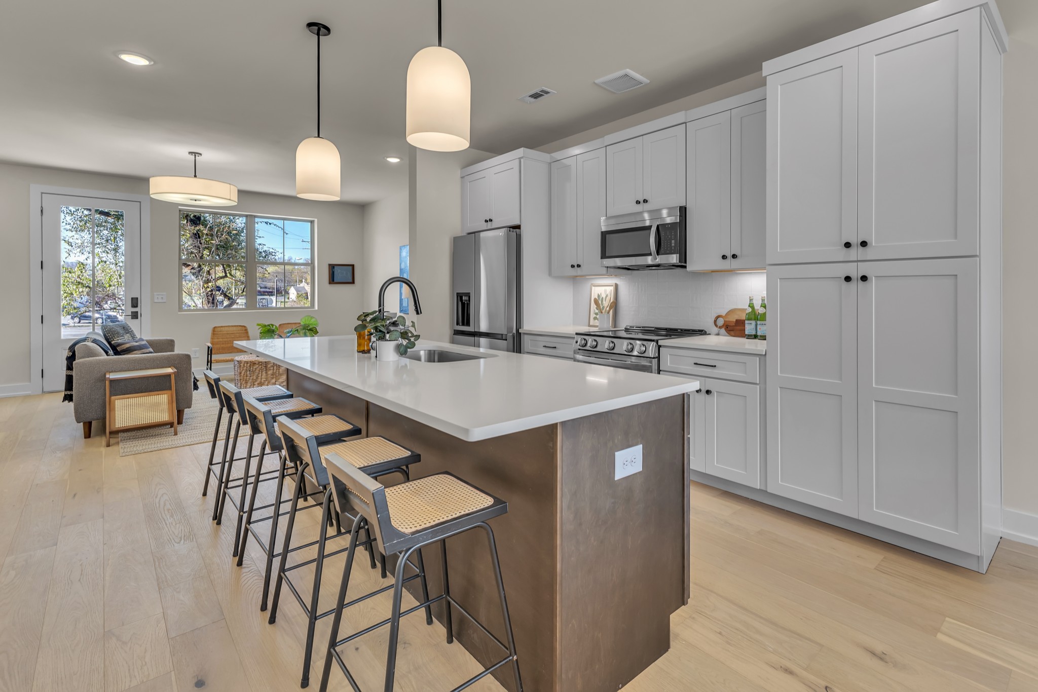 145 Whitsett Rd Unit: 10