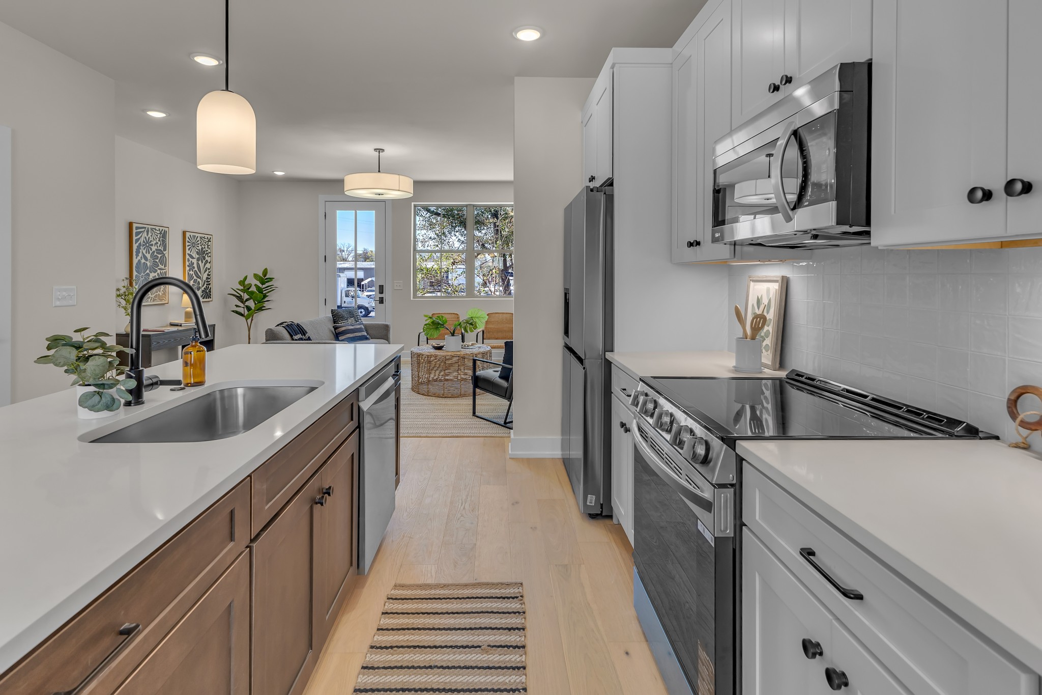 145 Whitsett Rd Unit: 10