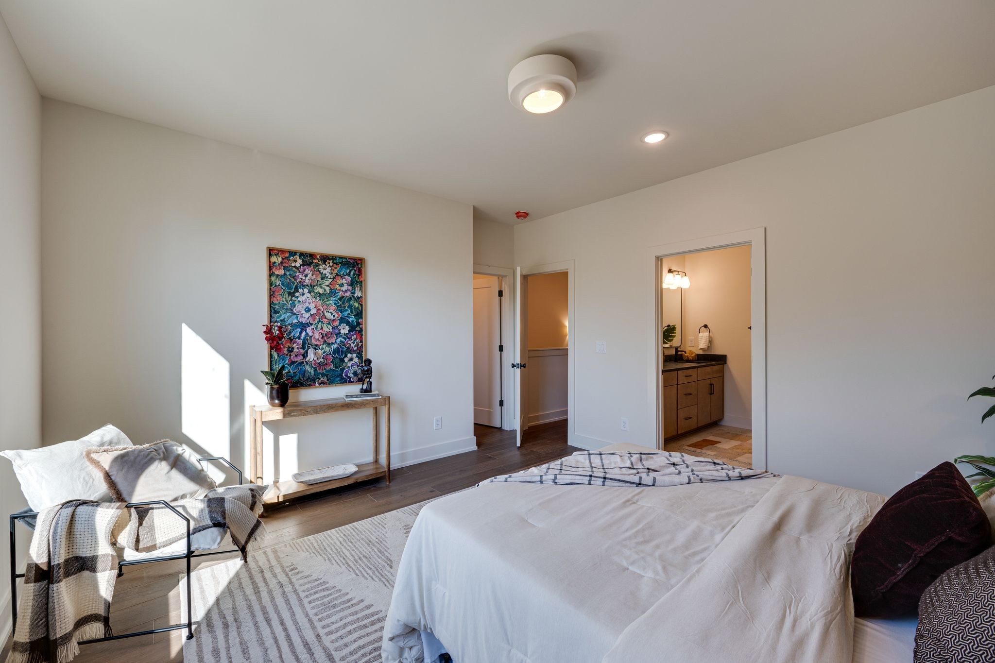 975 Dozier Pl Unit: 4*