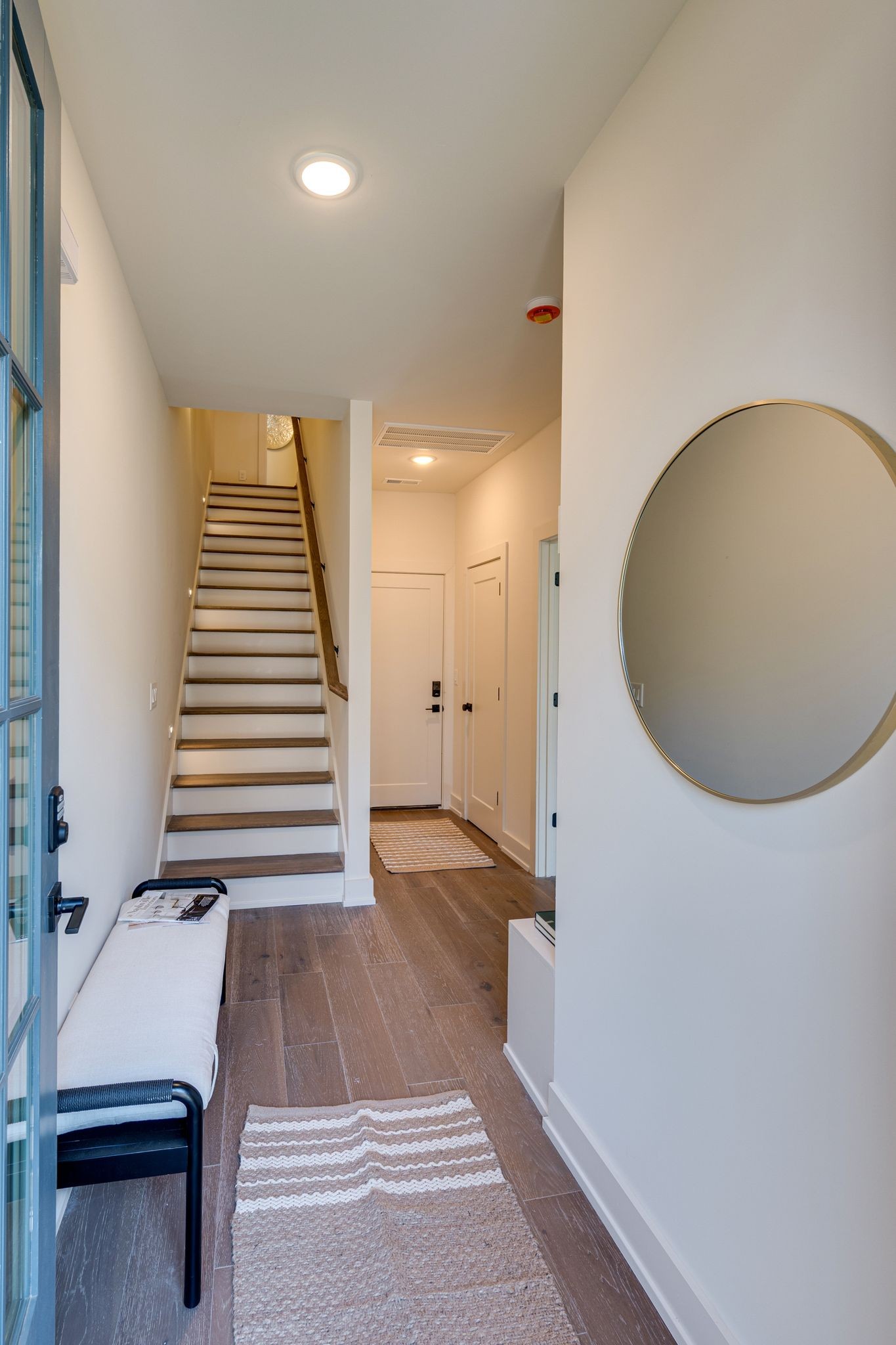 975 Dozier Pl Unit: 4*