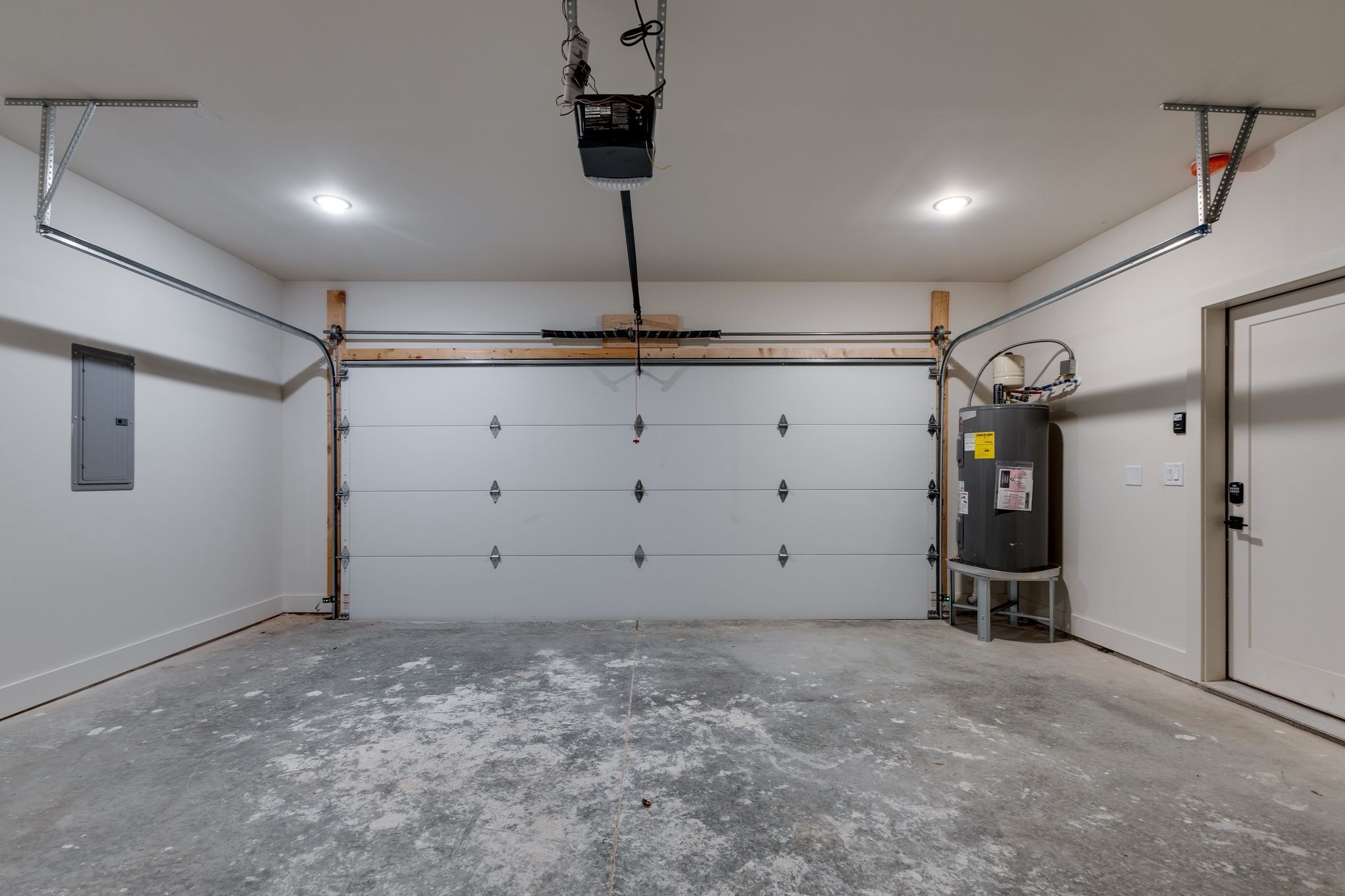 1038 E Trinity Ln Unit: 7