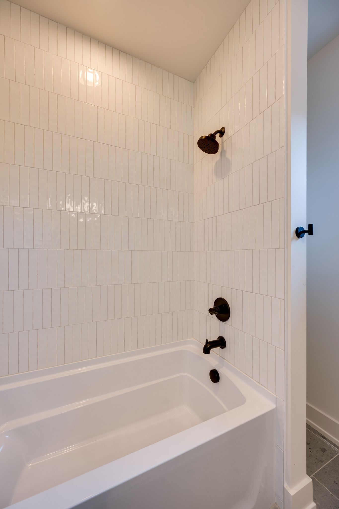 1040 East Trinity Unit: 8