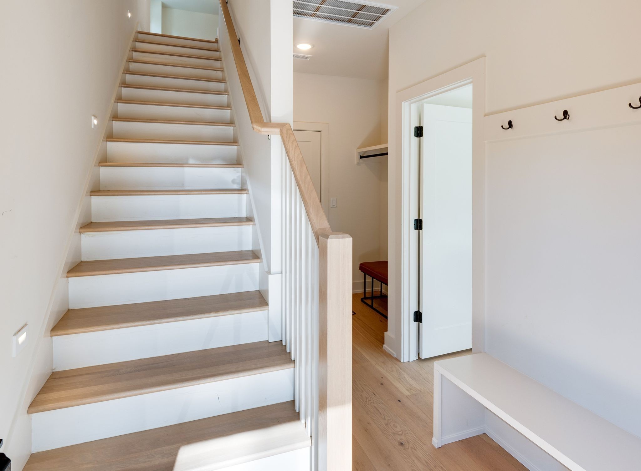 1040 East Trinity Unit: 8