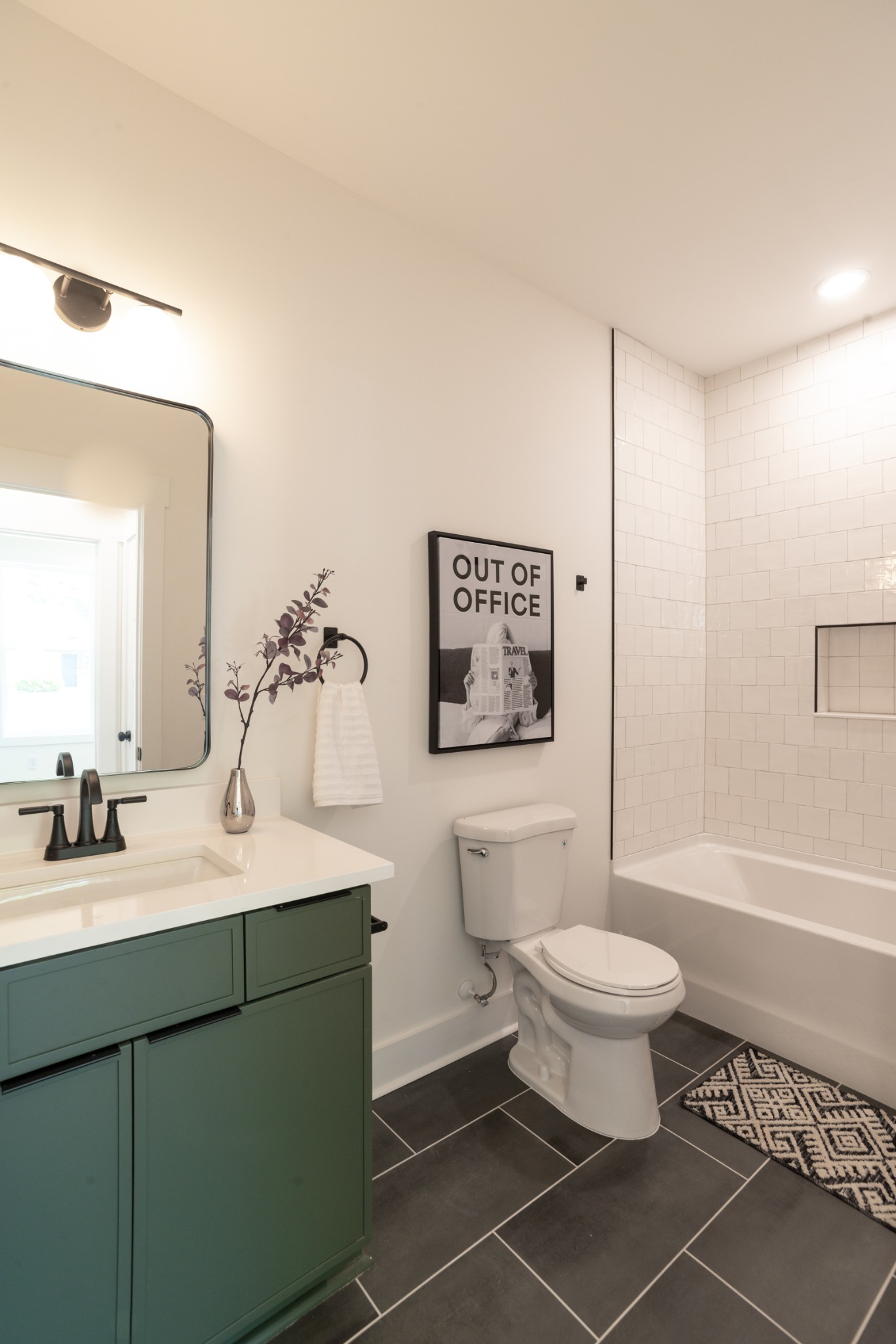 198 Chilton St Unit: B