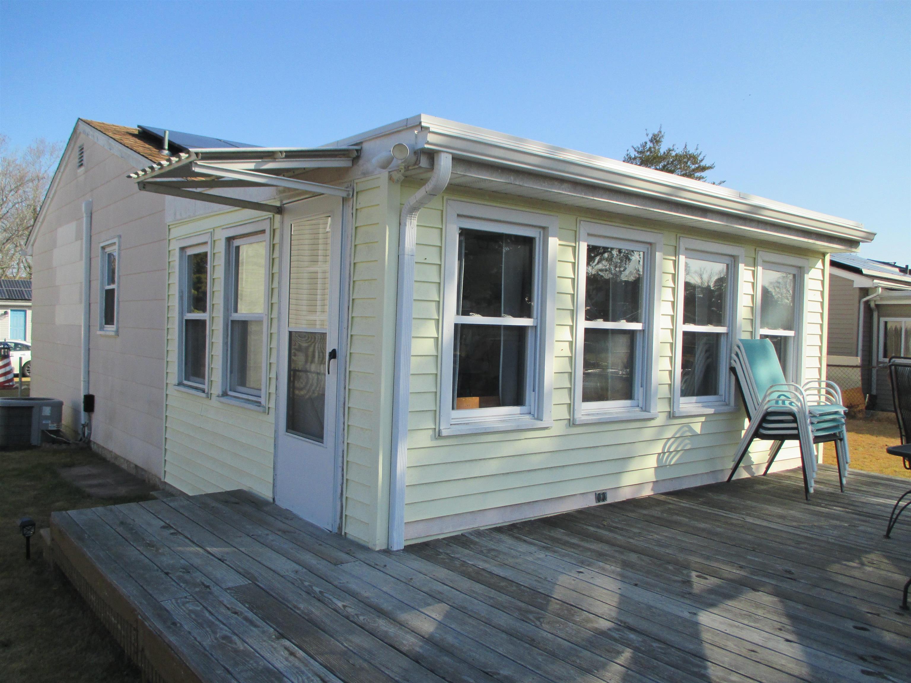 106 Broadway Avenue