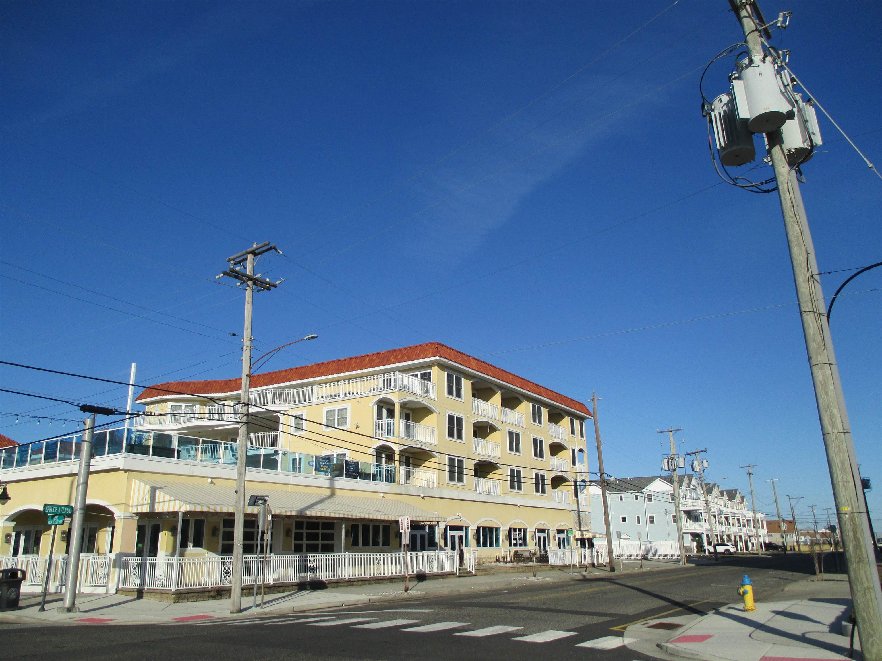106 Spruce Avenue Unit: 204