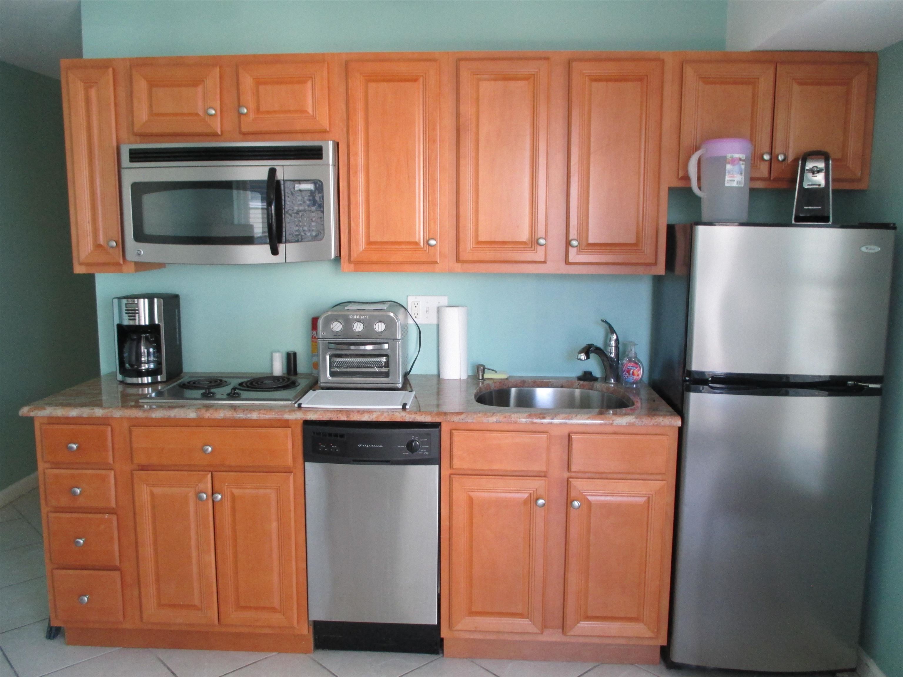 106 Spruce Avenue Unit: 204