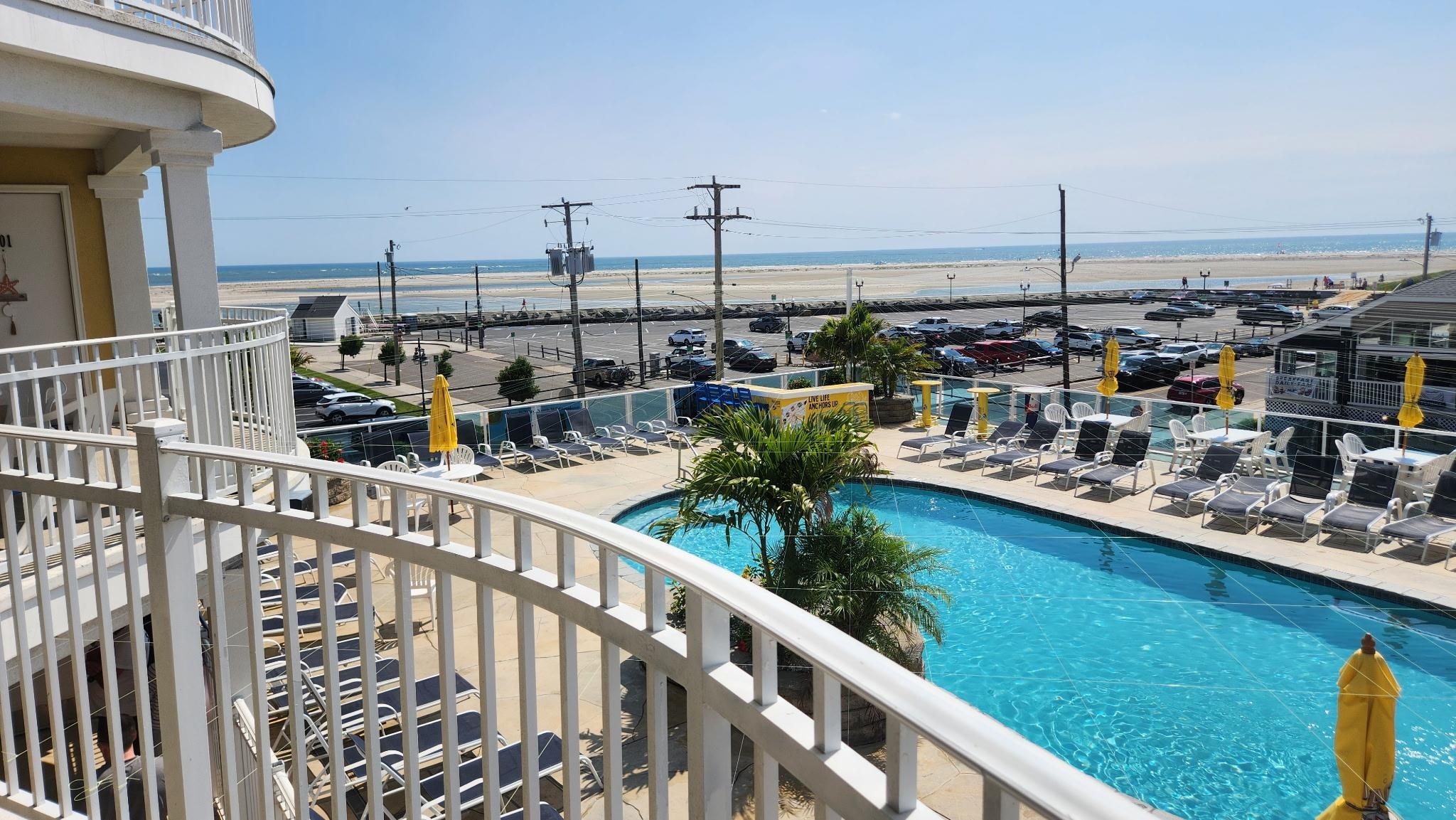 106 Spruce Avenue Unit: 204