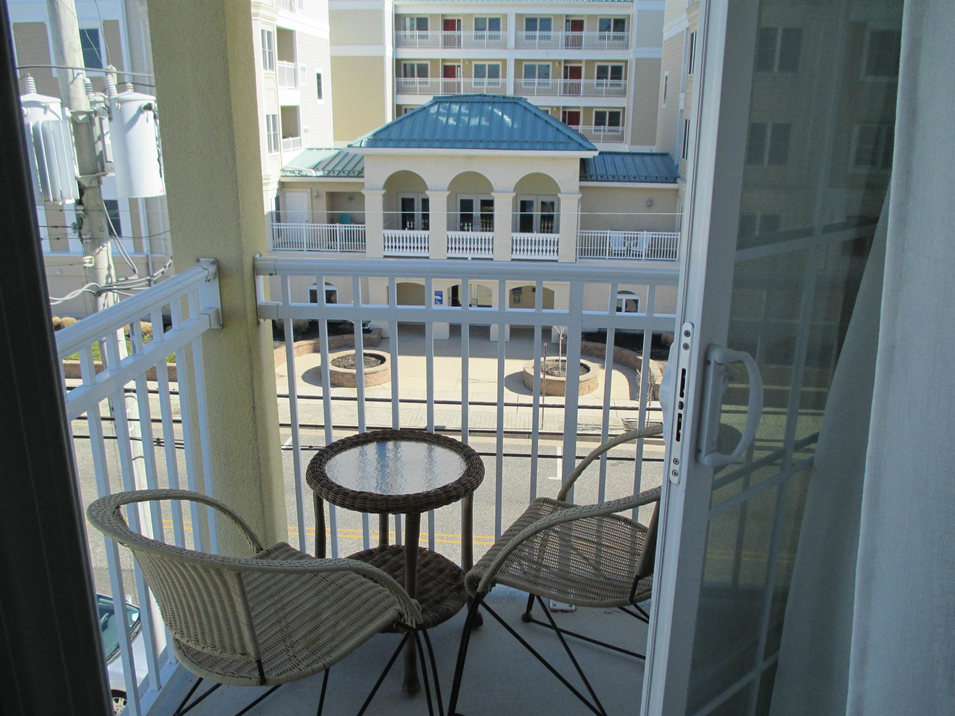 106 Spruce Avenue Unit: 204