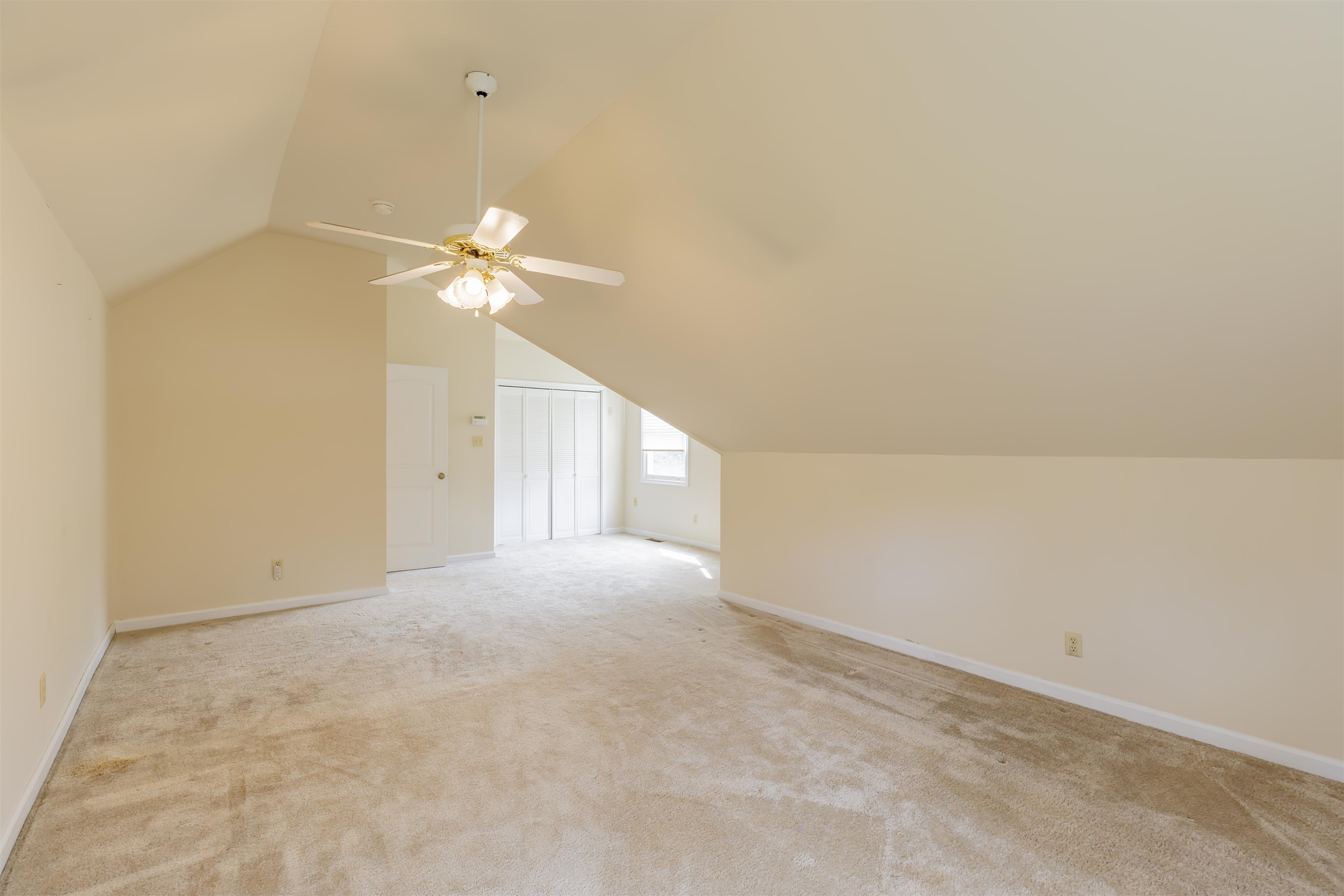 19 Lomurno Lane