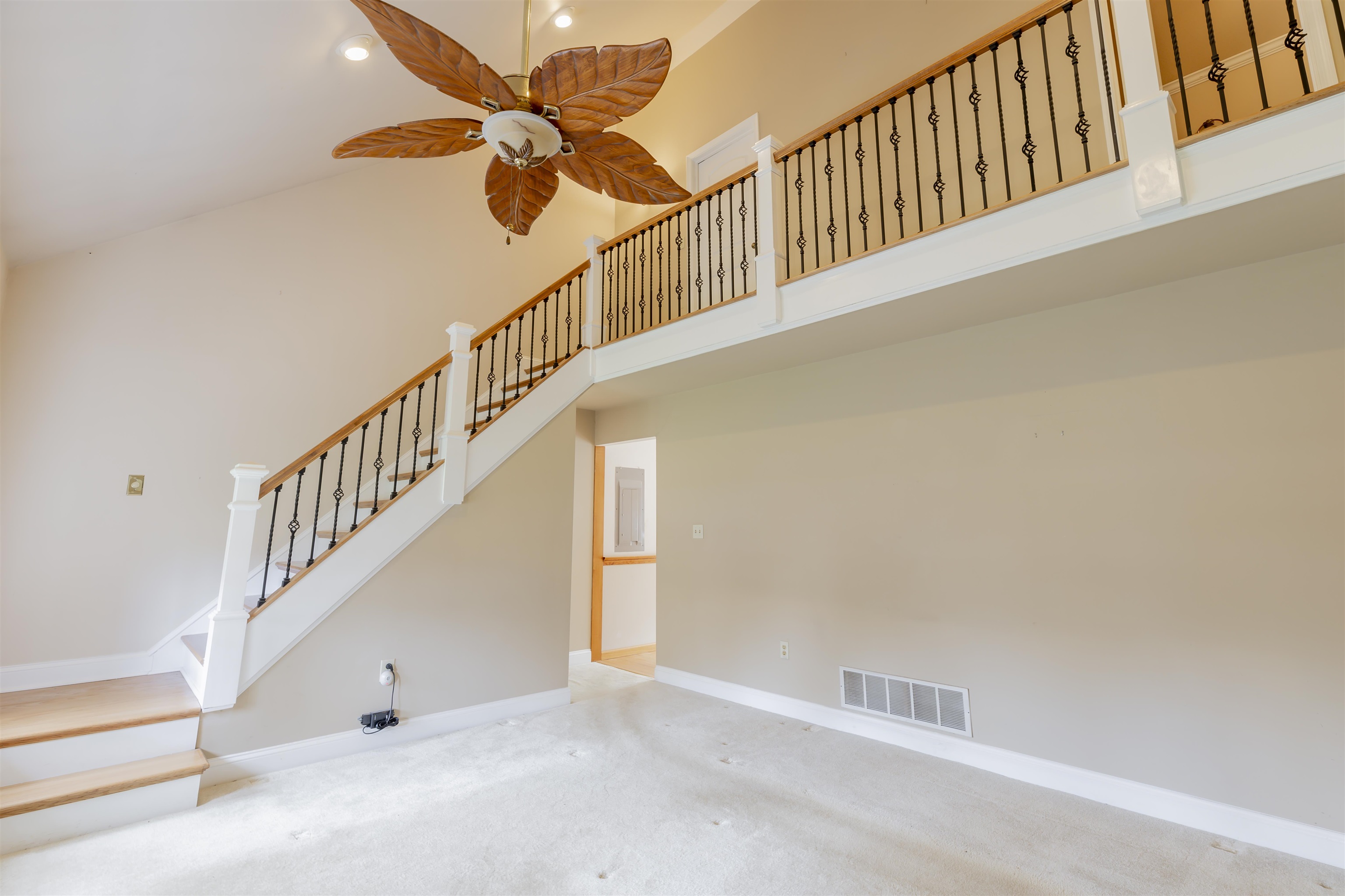 19 Lomurno Lane