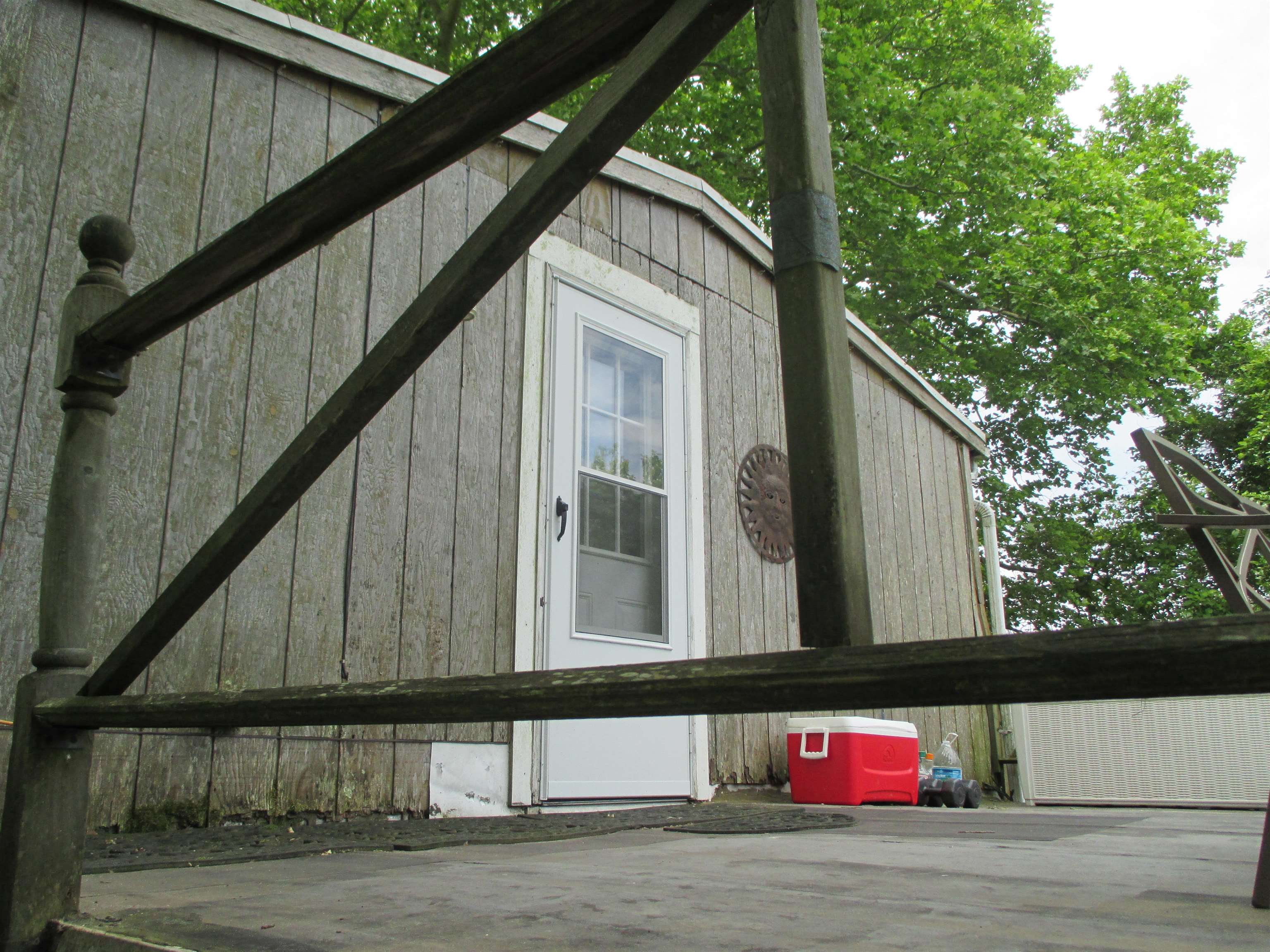 693 Townbank Road