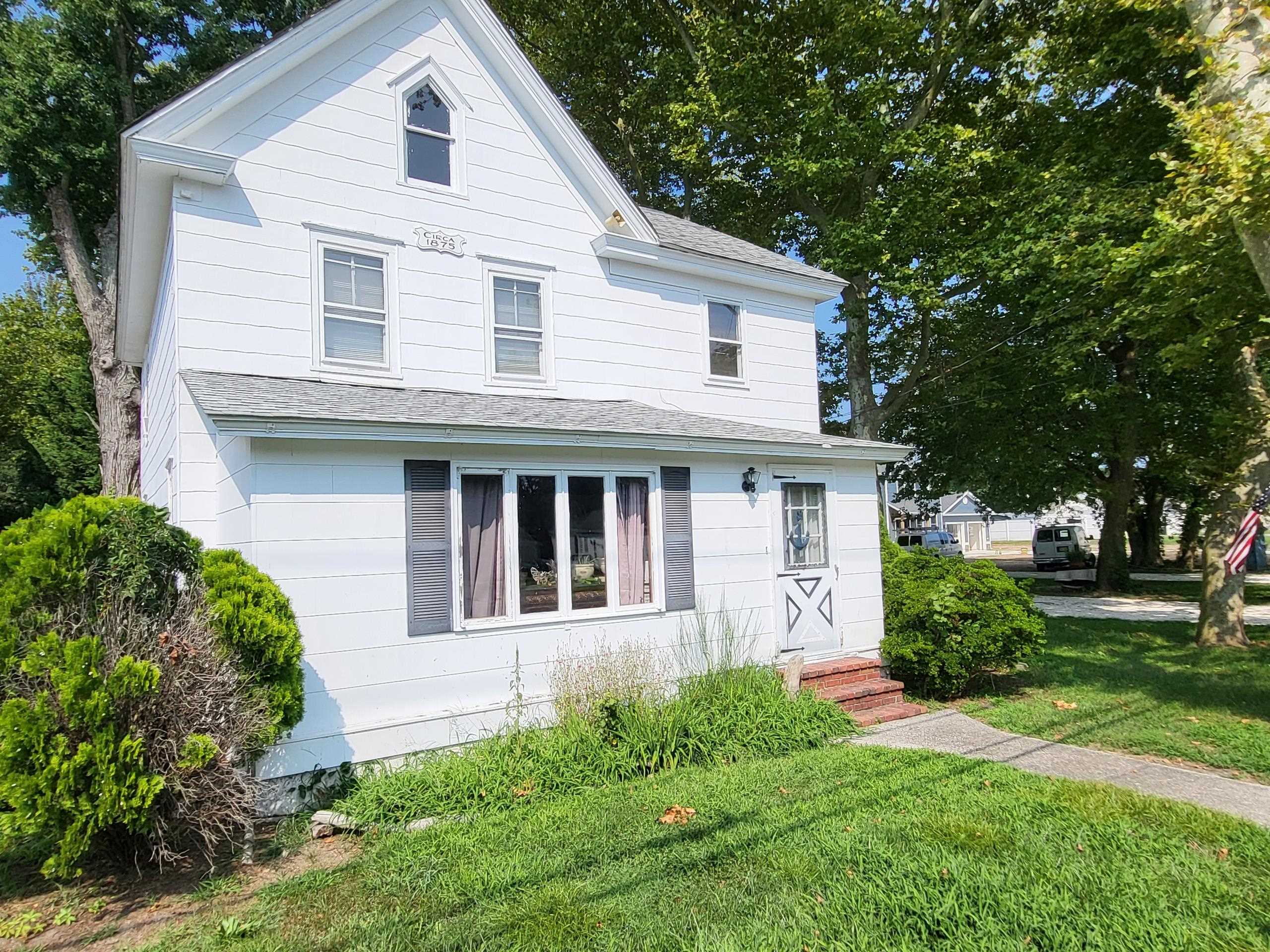 693 Townbank Road