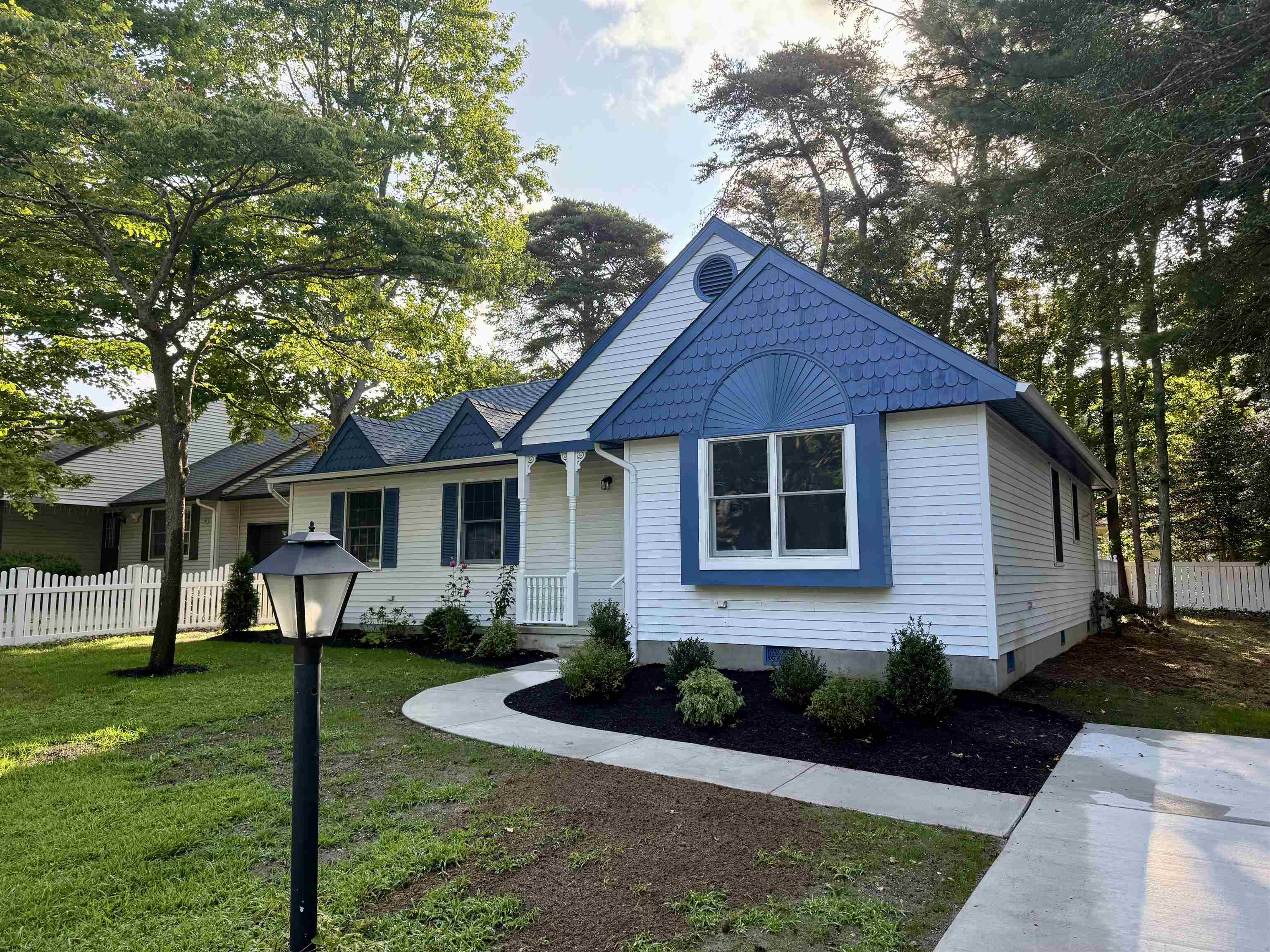 54 Heron Way