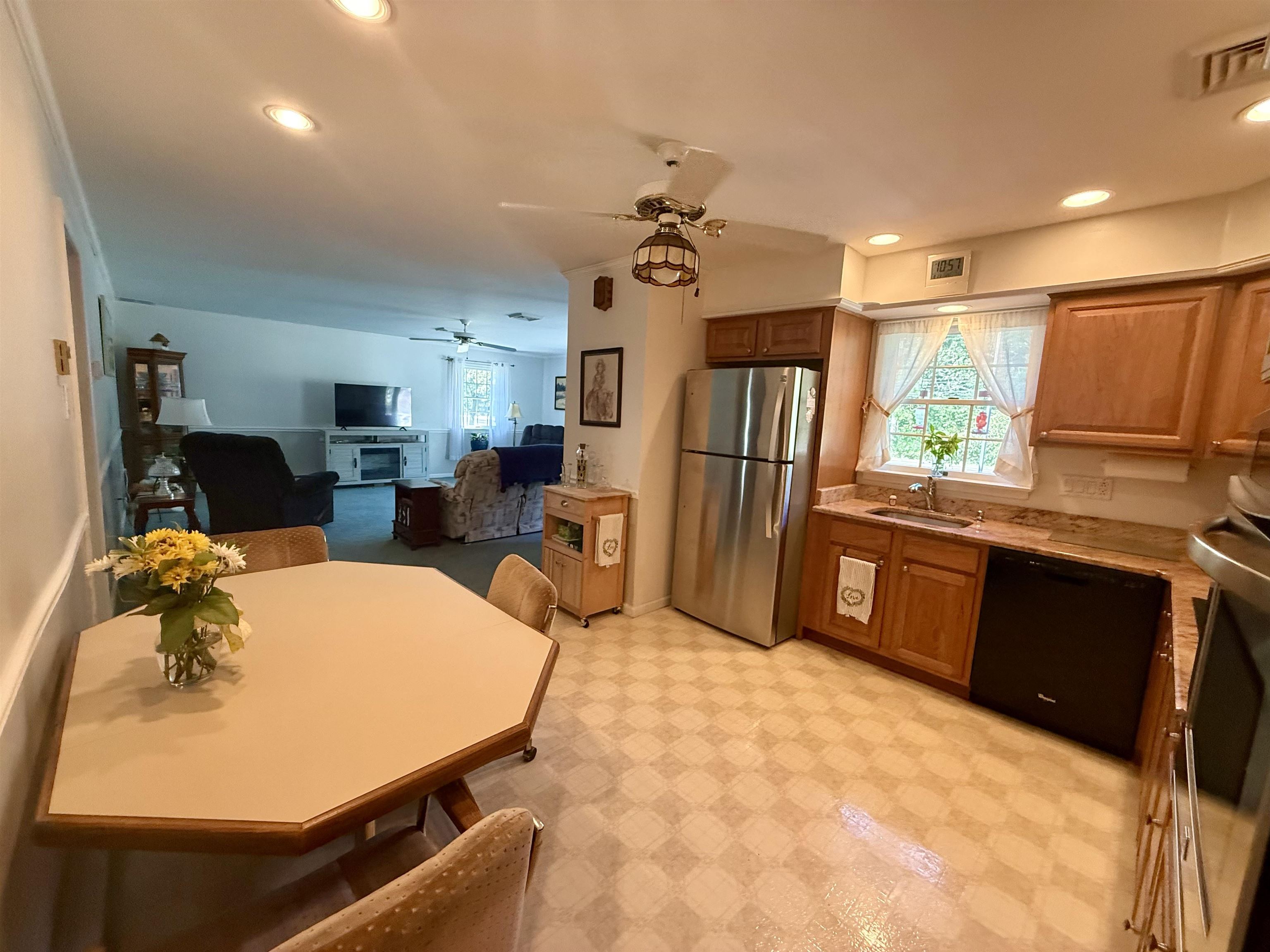 416 Goshen Road