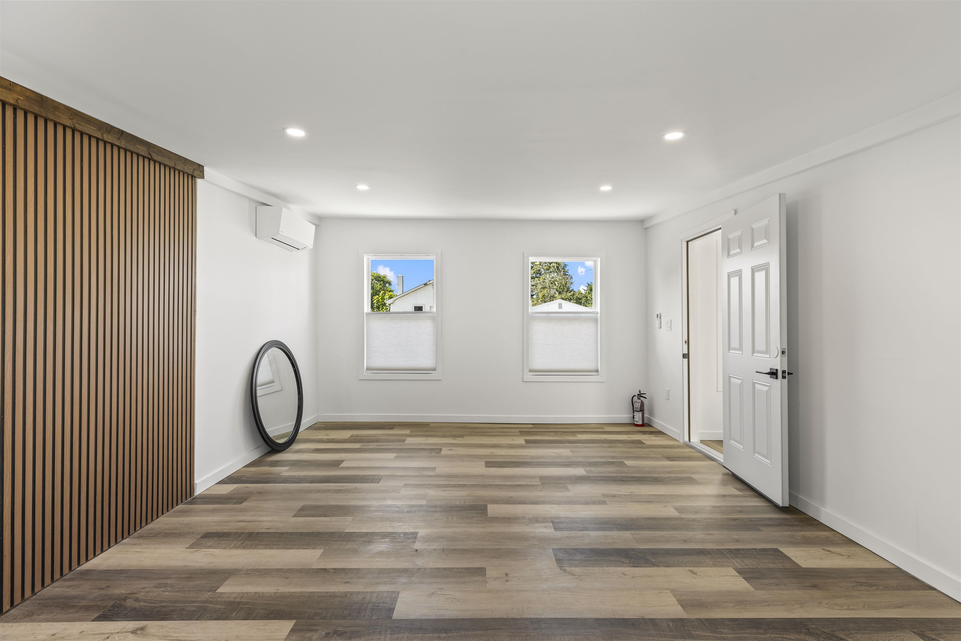 307 E Miami Avenue