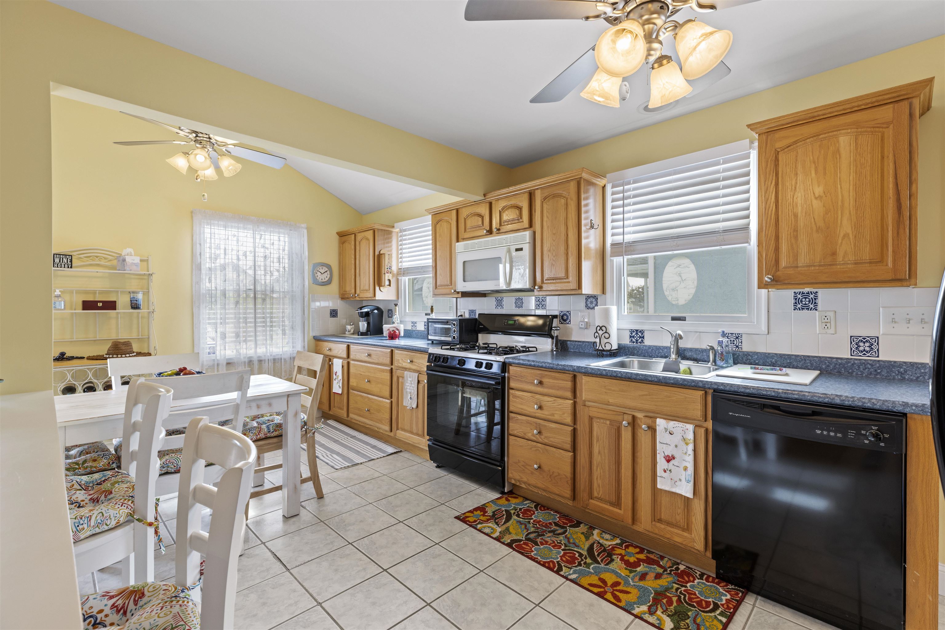 428 W Pine Avenue