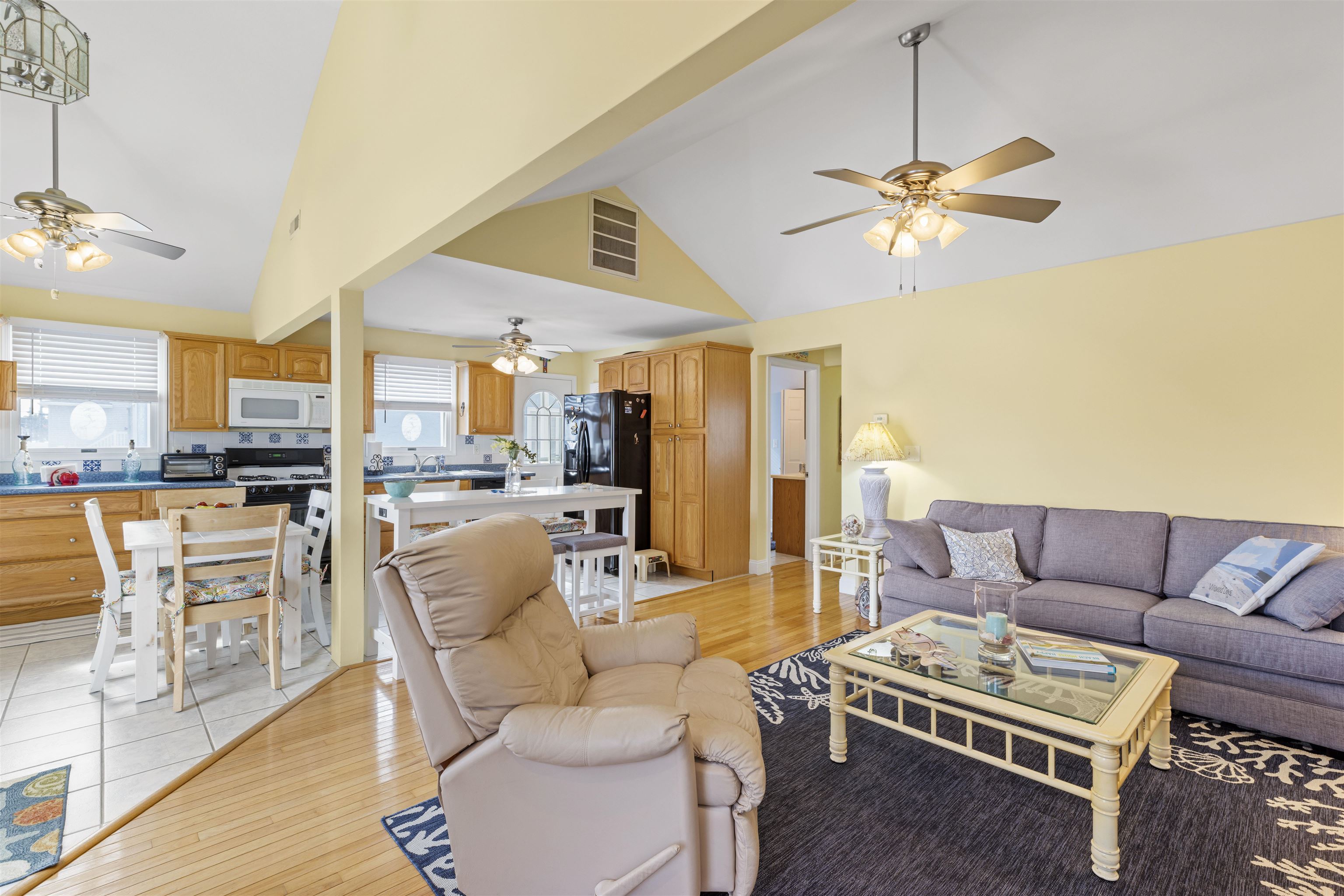 428 W Pine Avenue