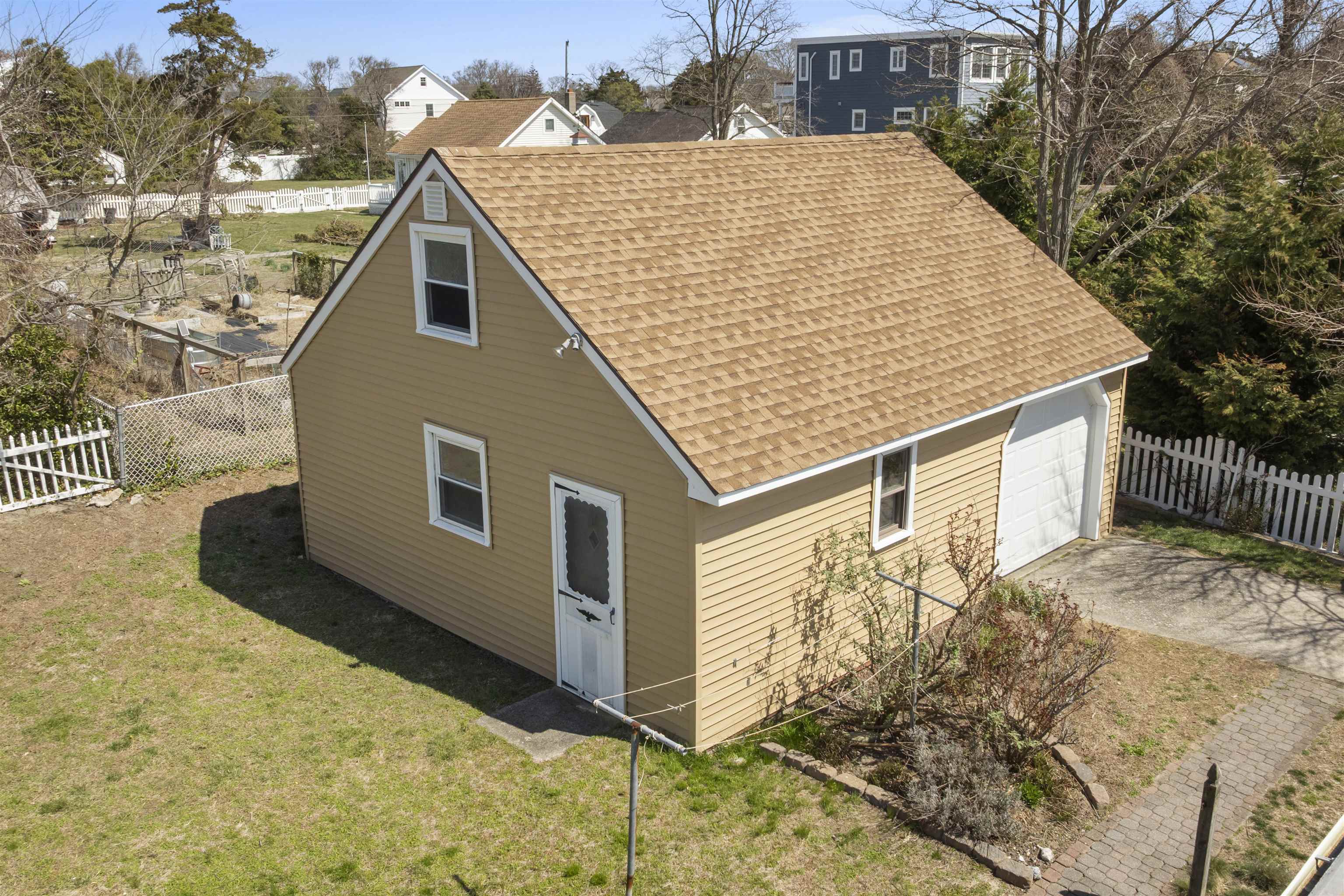 1331 Emerson Avenue