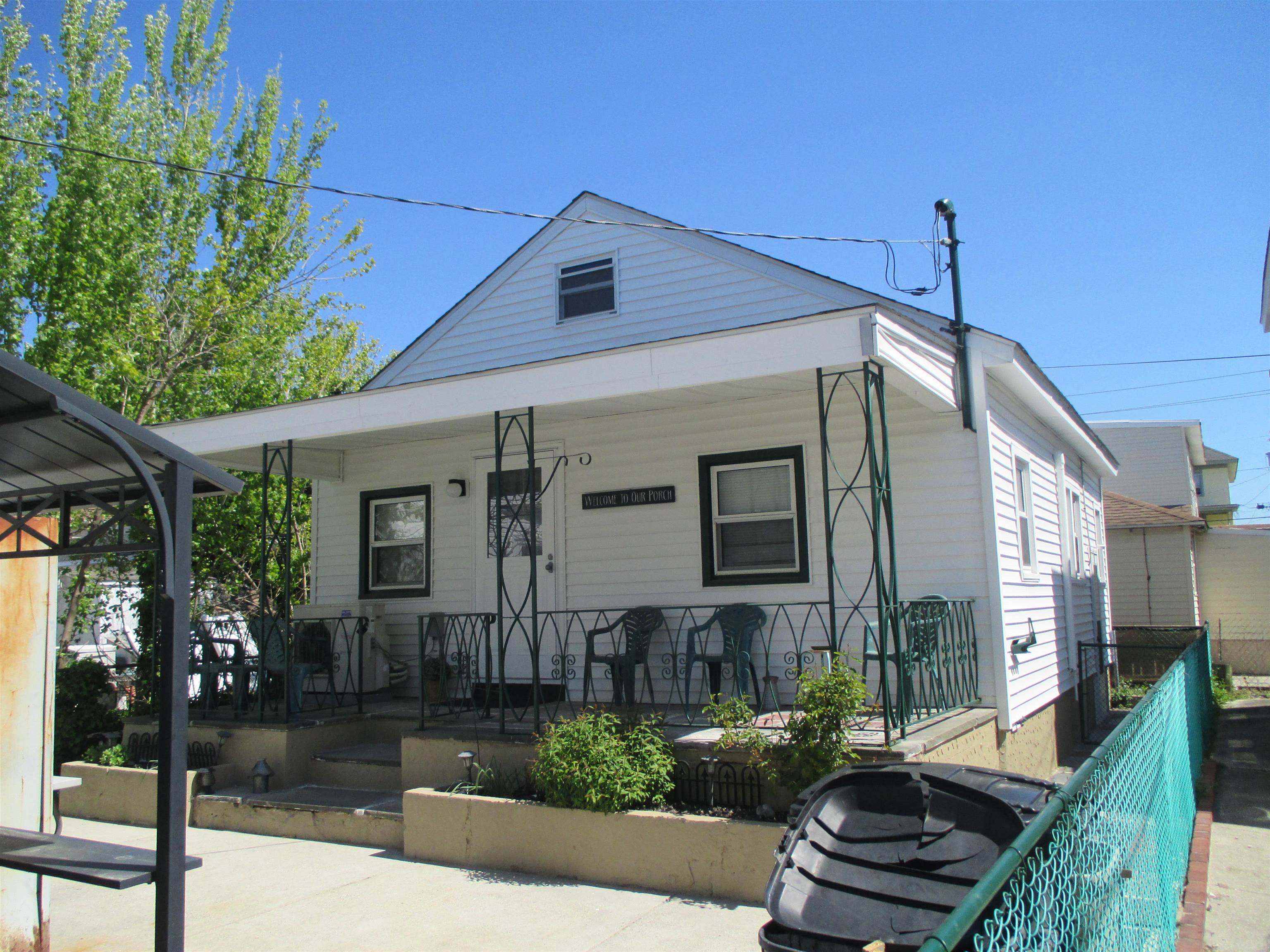 119 E Cresse Avenue Unit: B