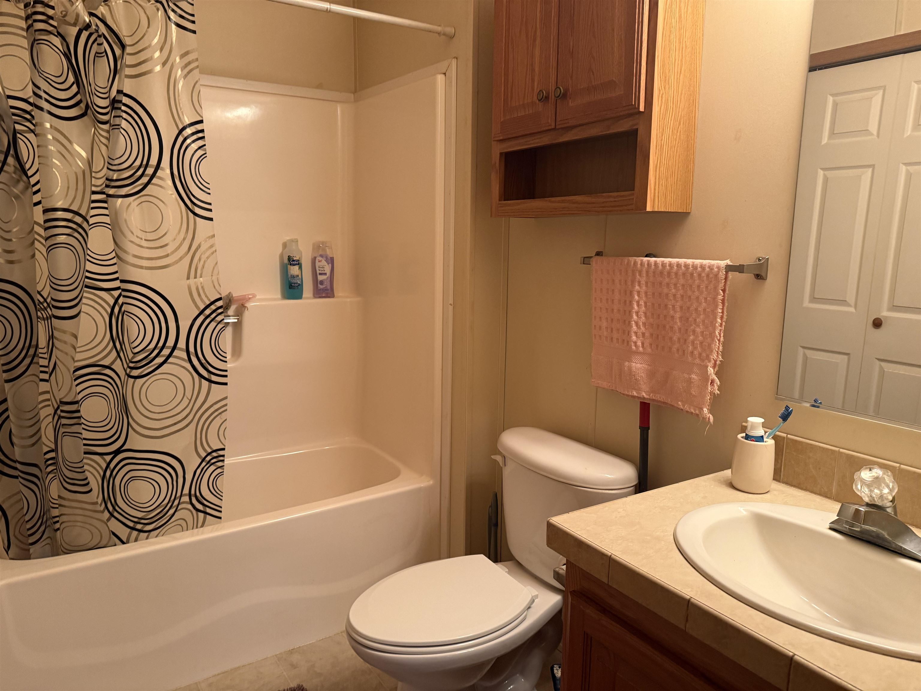 745 Meadowview Lane