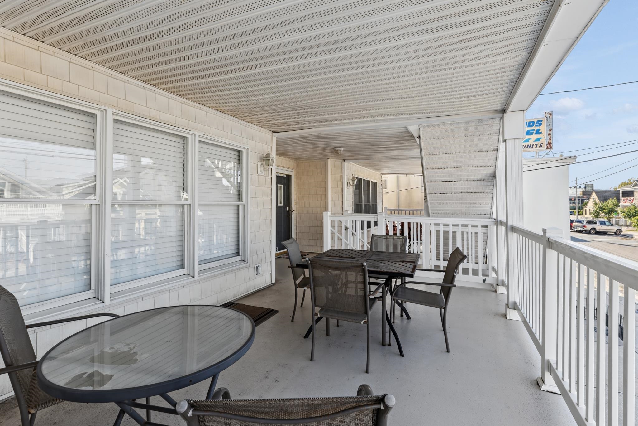 225 E Davis Avenue Unit: C