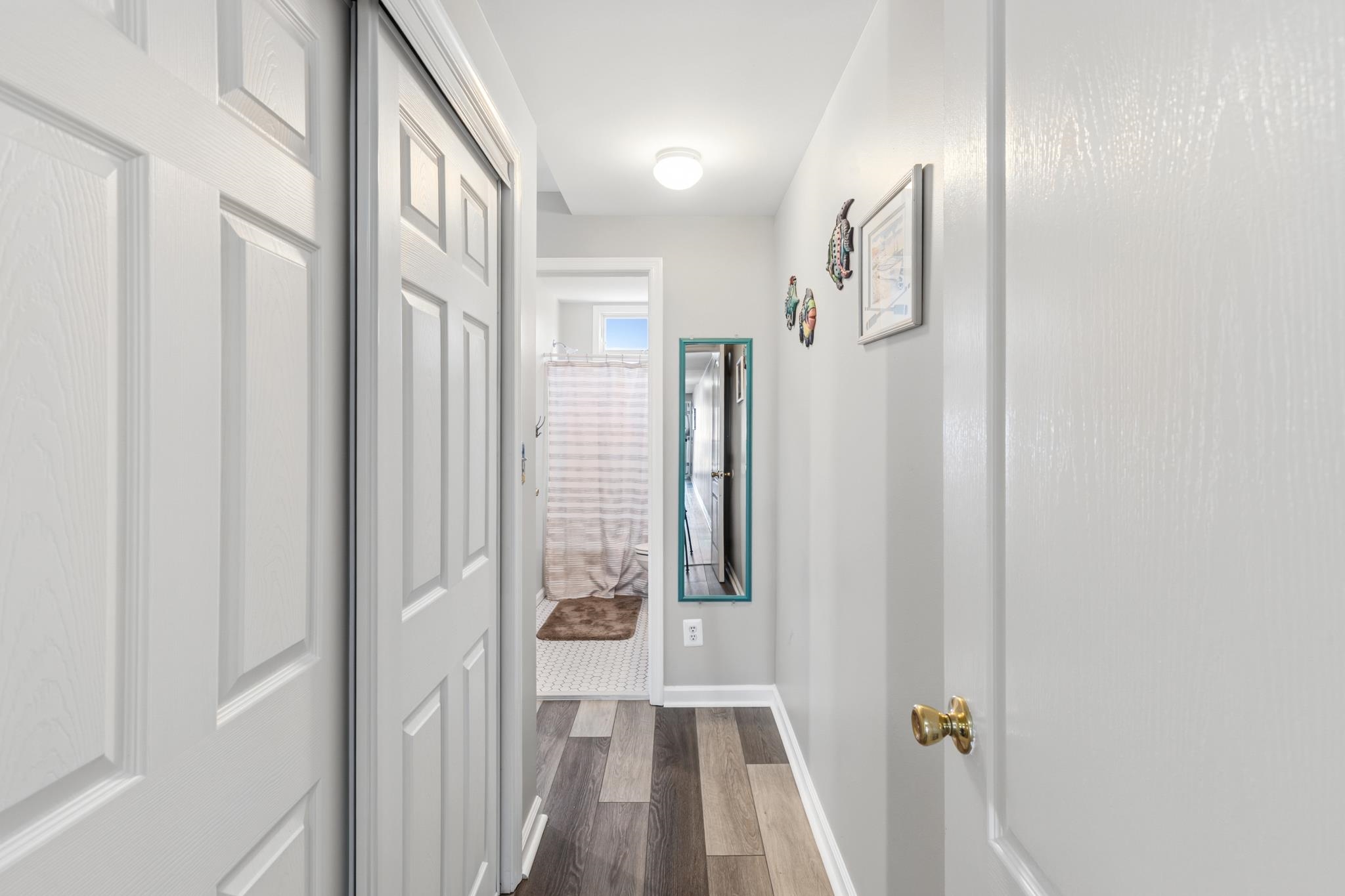 225 E Davis Avenue Unit: C