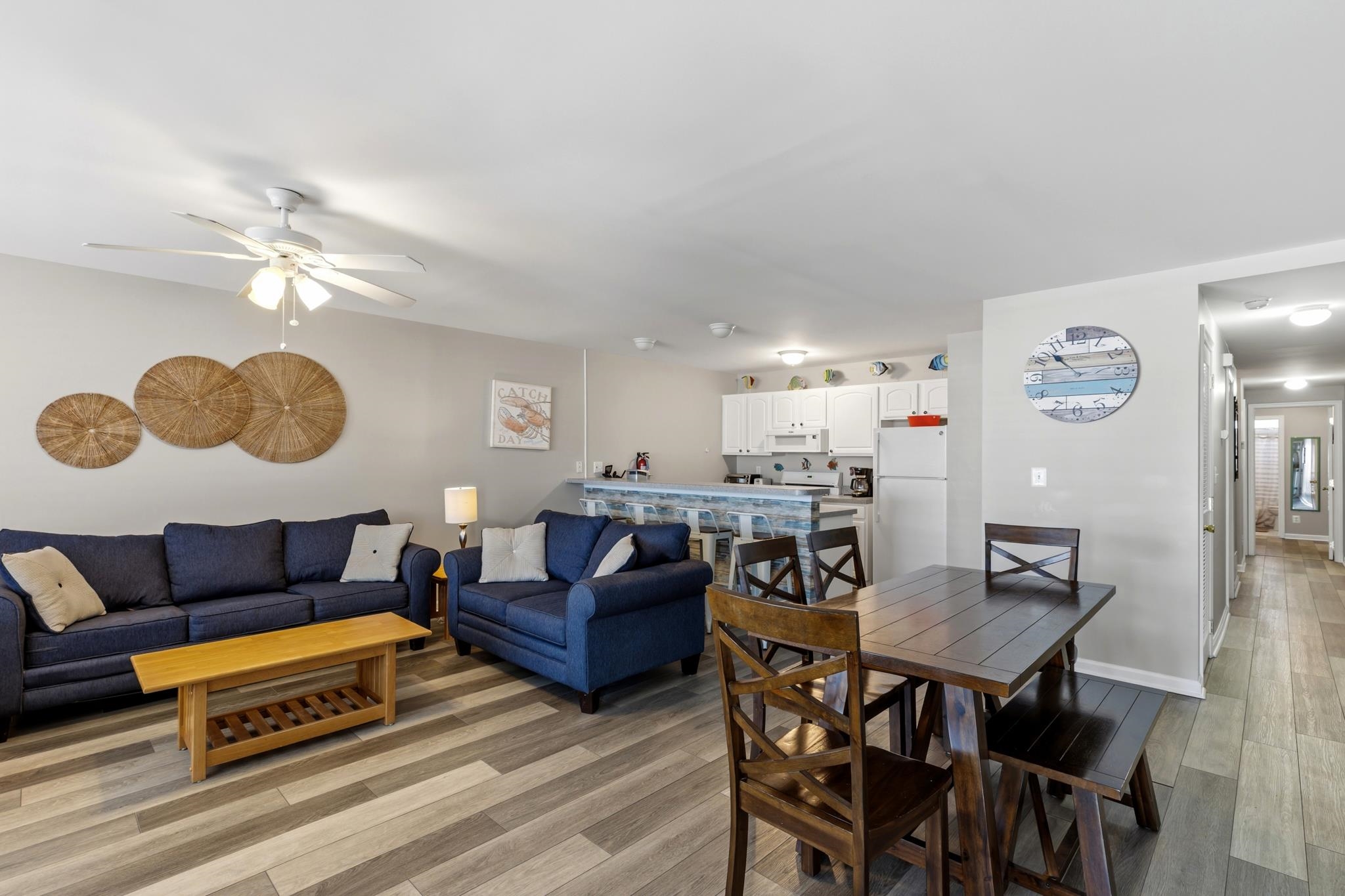225 E Davis Avenue Unit: C
