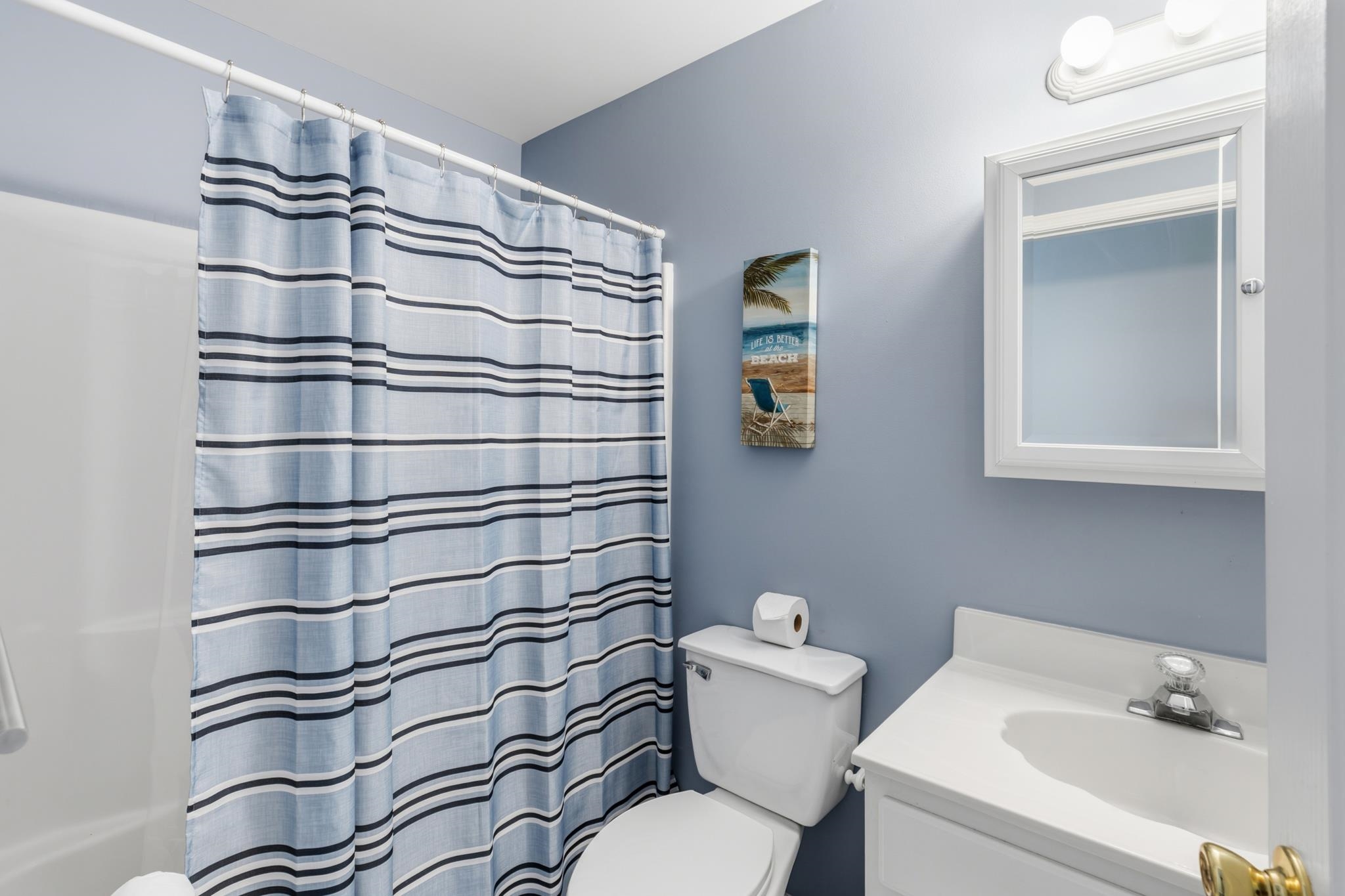 225 E Davis Avenue Unit: C