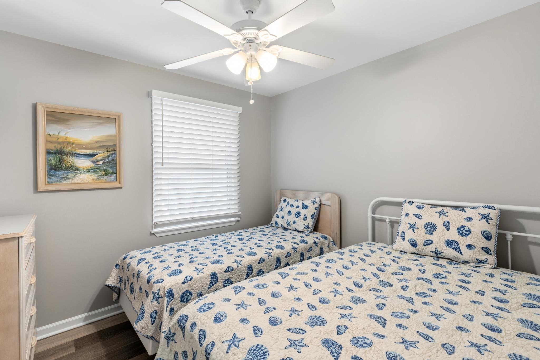 225 E Davis Avenue Unit: C