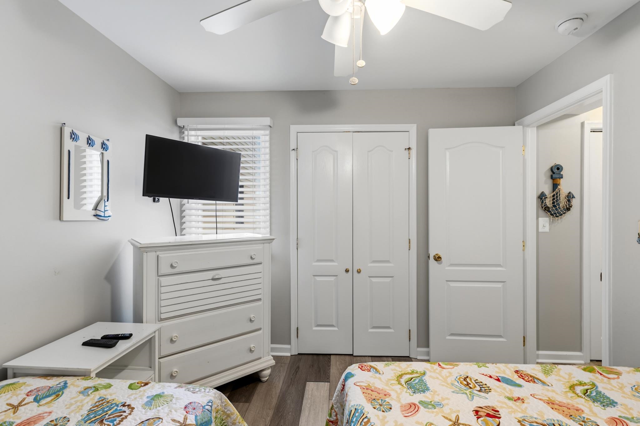 225 E Davis Avenue Unit: C