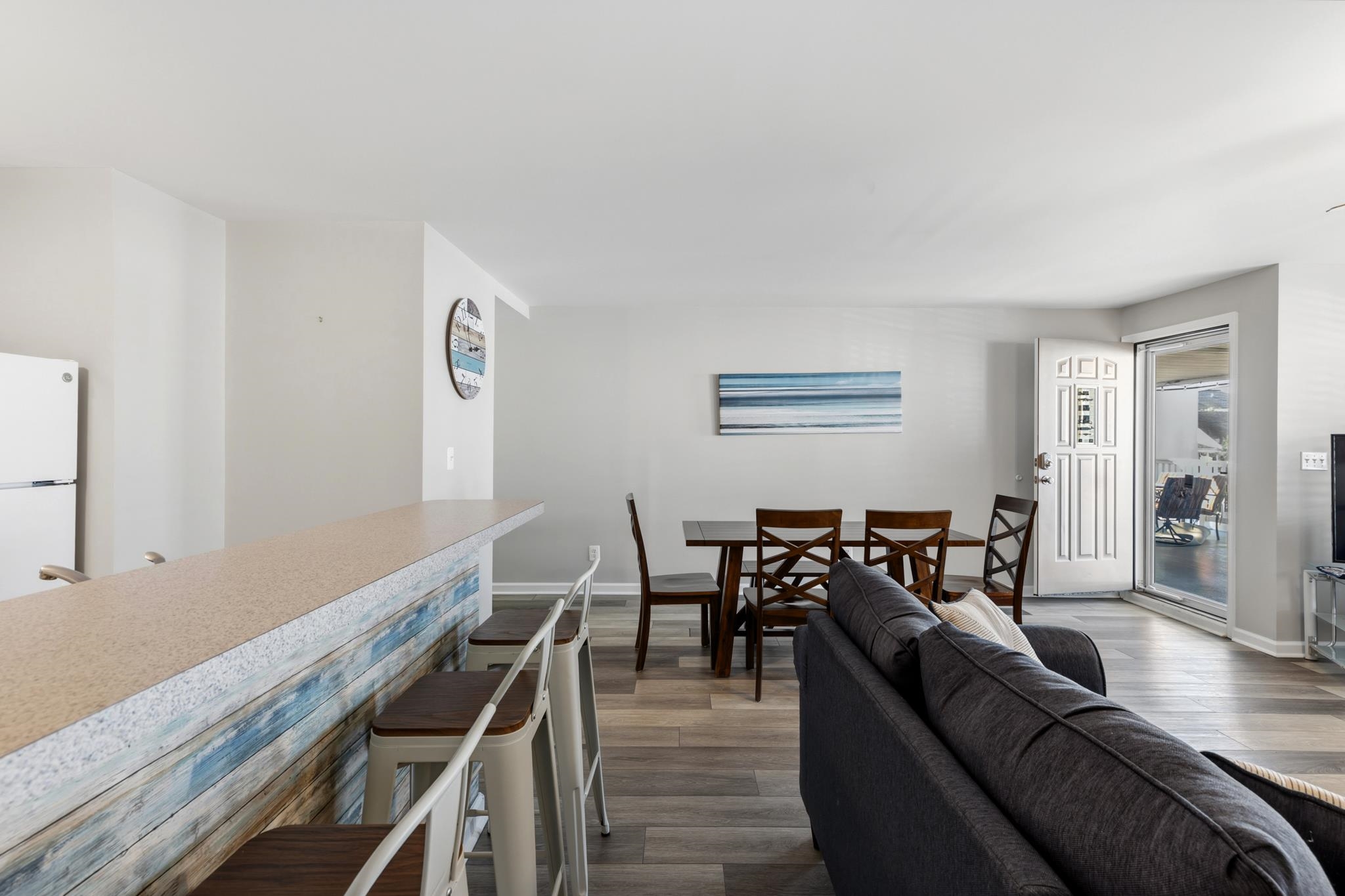 225 E Davis Avenue Unit: C