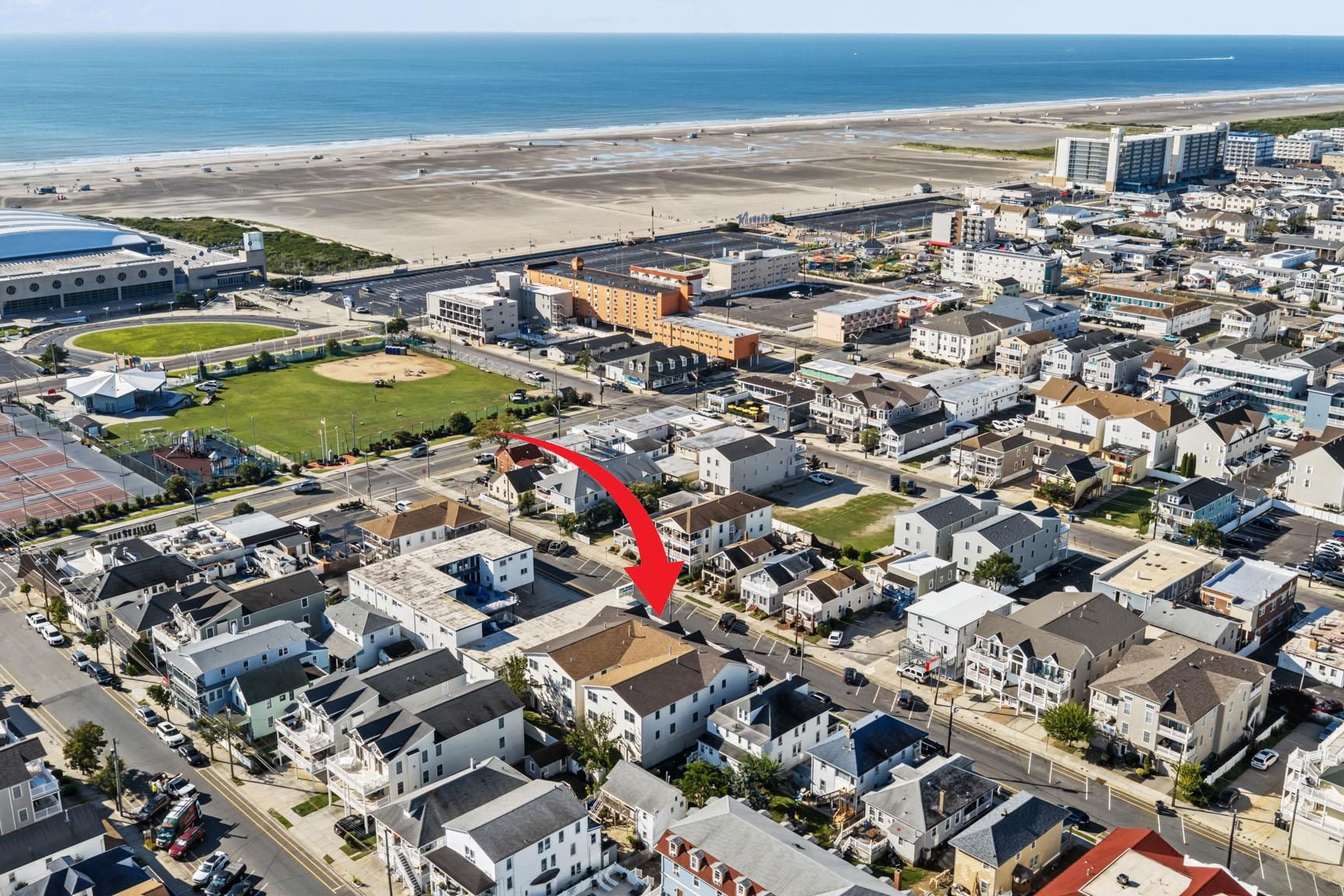 225 E Davis Avenue Unit: C
