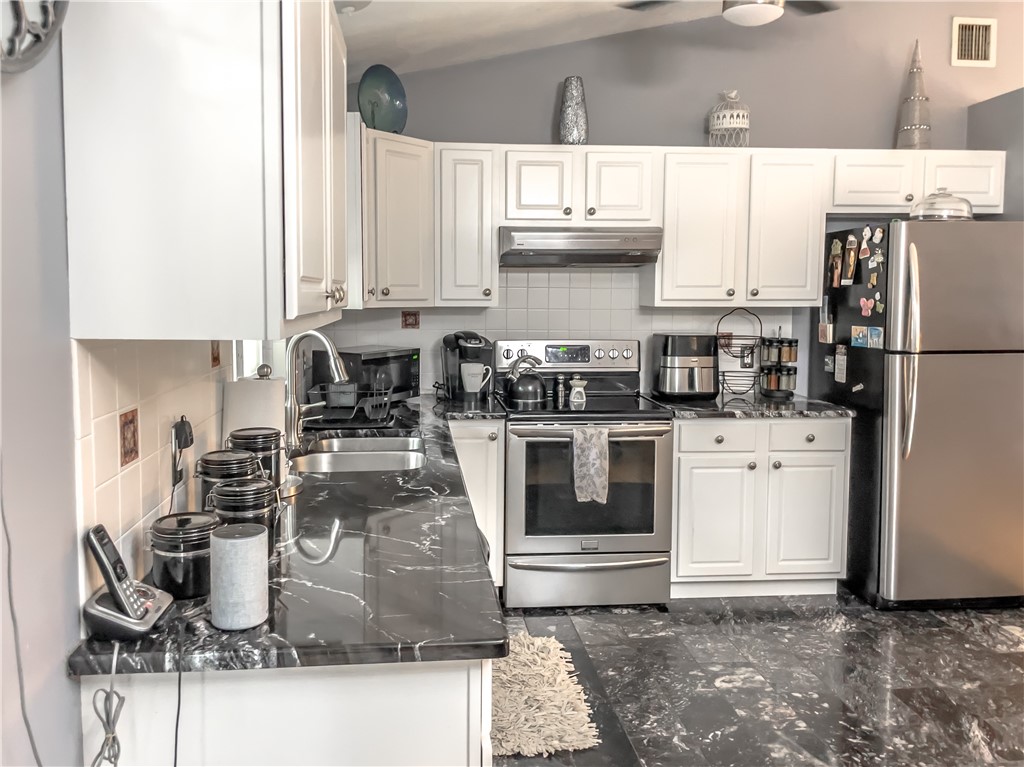 36 Atwells Avenue