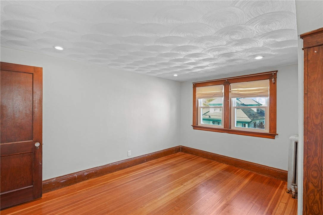 21 Malvern Avenue