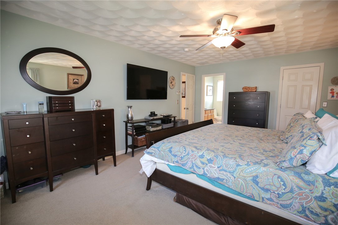 2 Mountain Laurel Drive