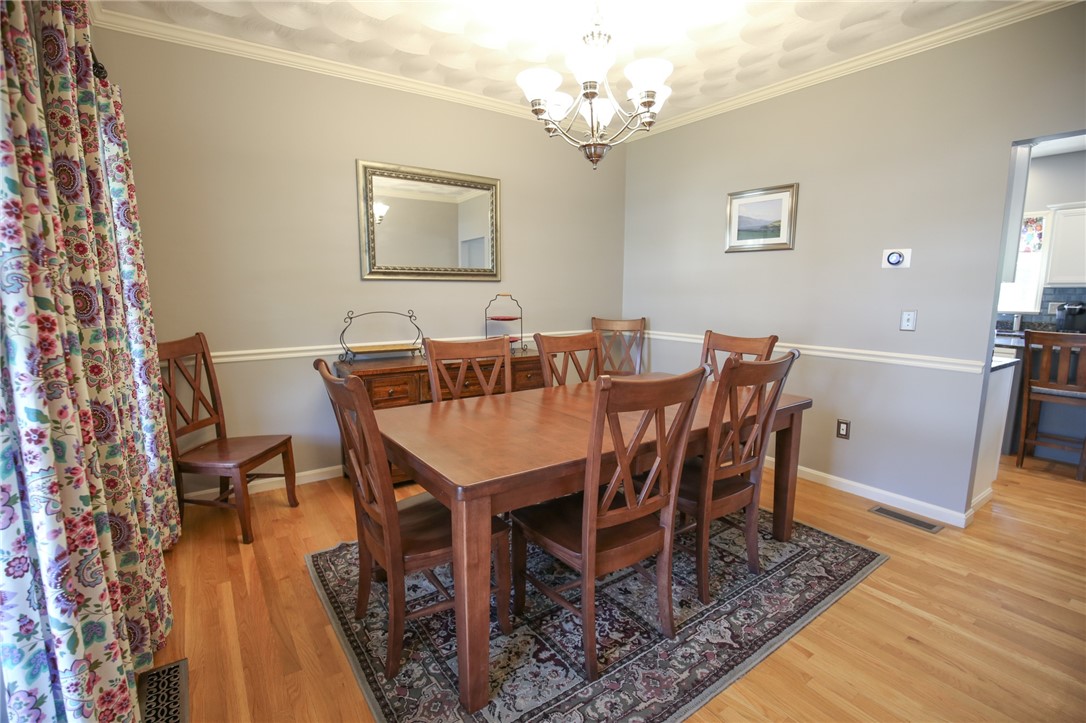 2 Mountain Laurel Drive