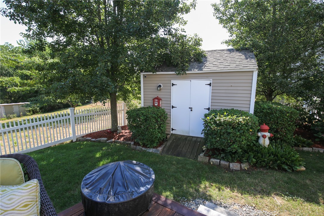 2 Mountain Laurel Drive