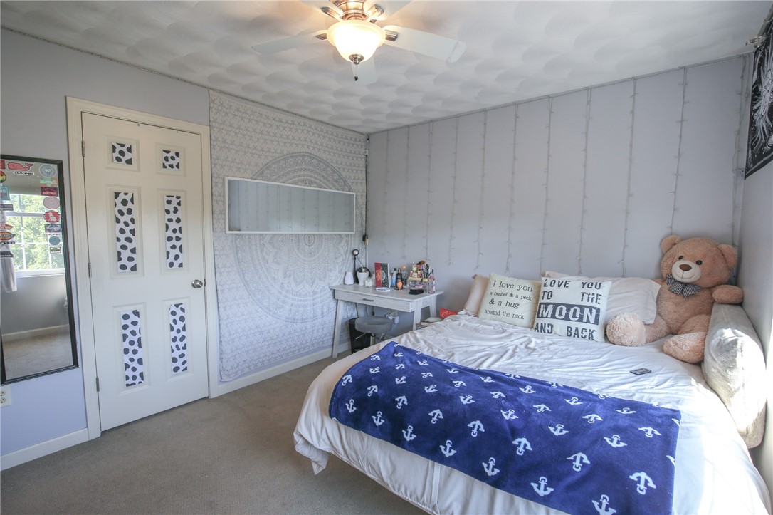 2 Mountain Laurel Drive