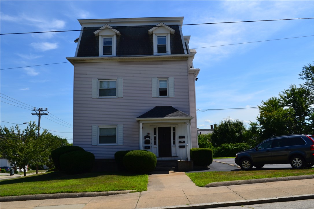 4 Claremont Avenue