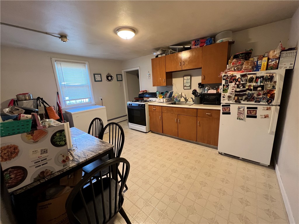 4 Claremont Avenue
